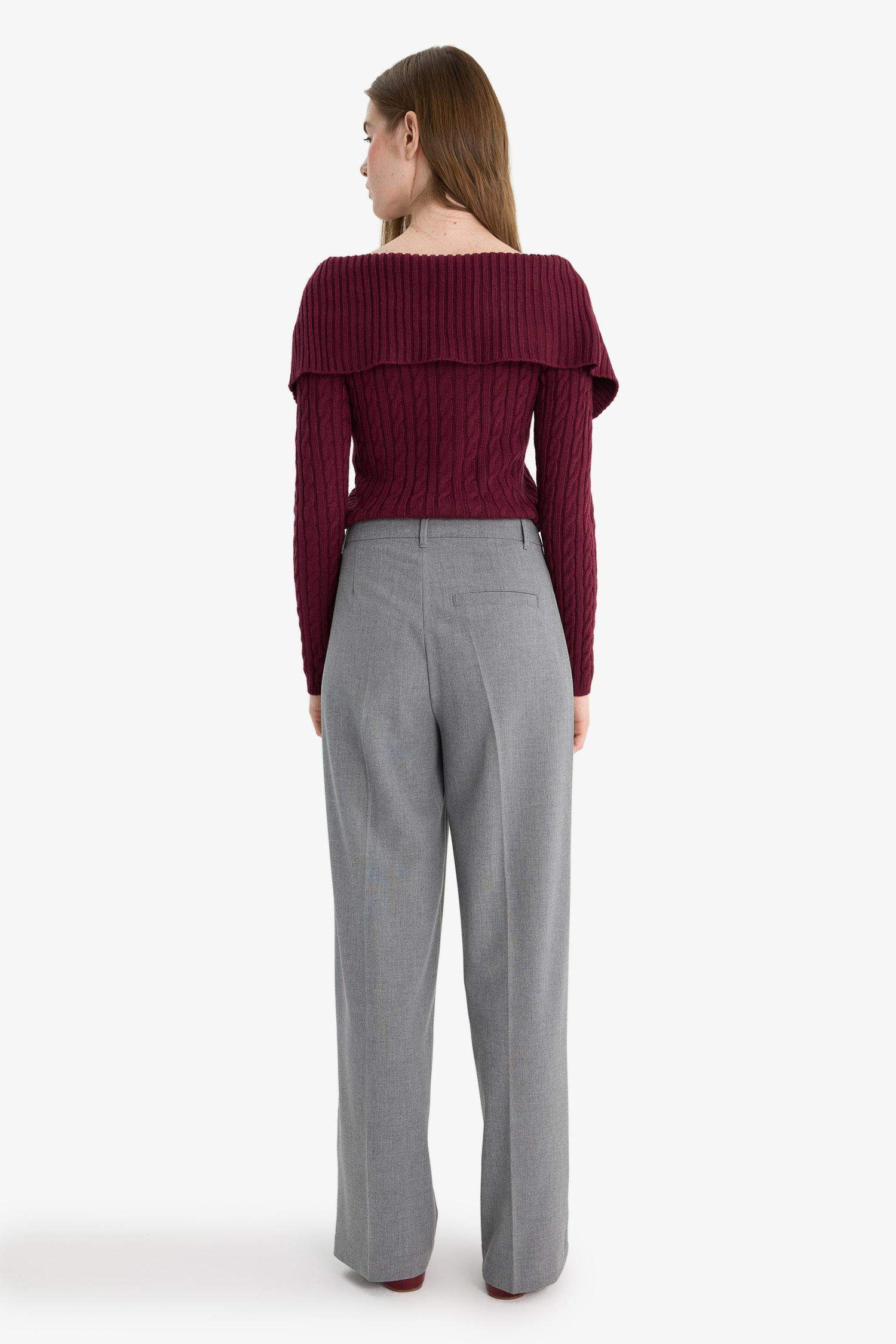 بنطلون قصة مستقيمة بجيب وخصر عادي