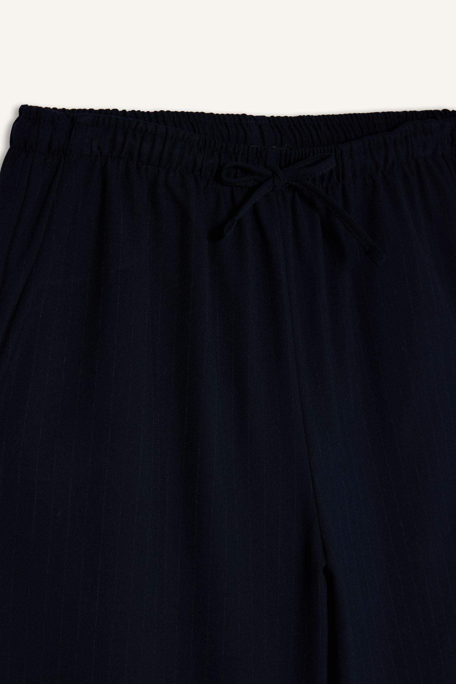 Wide Leg Beli Bağcıklı Normal Bel Pantolon