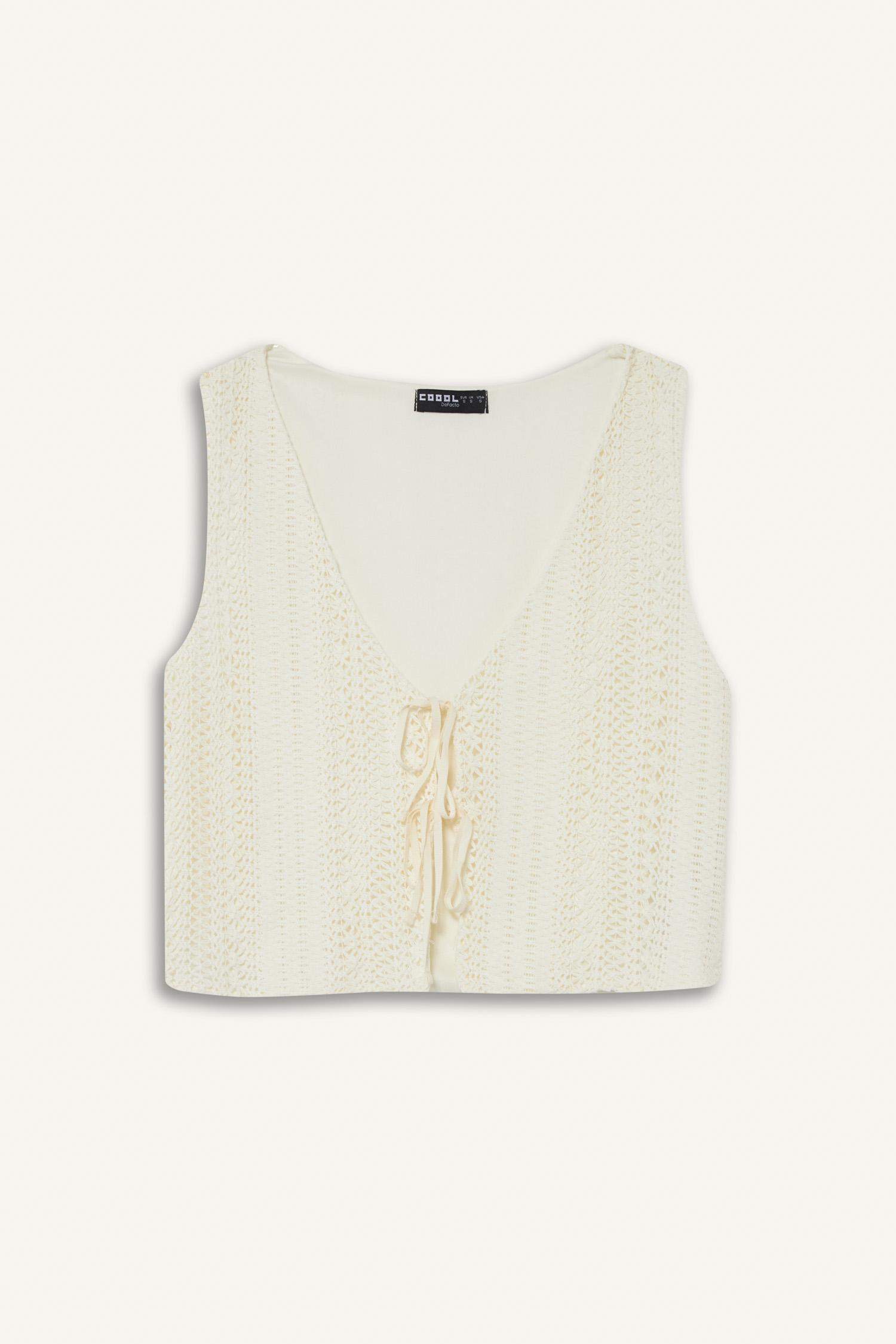 Coool Loose Fit V Yaka Triko Görünümlü Önden Bağlamalı Kolsuz Bluz