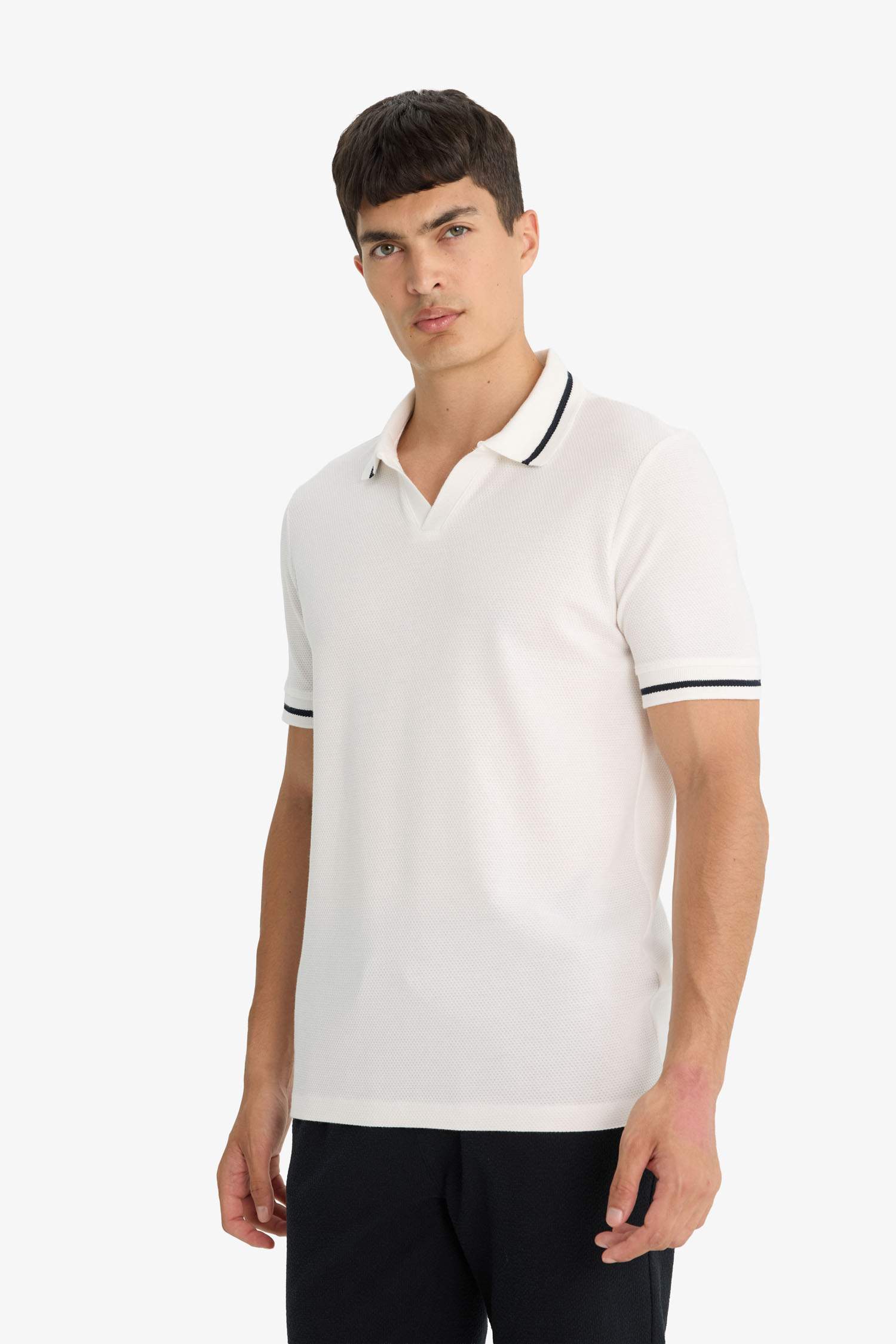 Regular Fit Polo Yaka Bubble Kısa Kollu Tişört