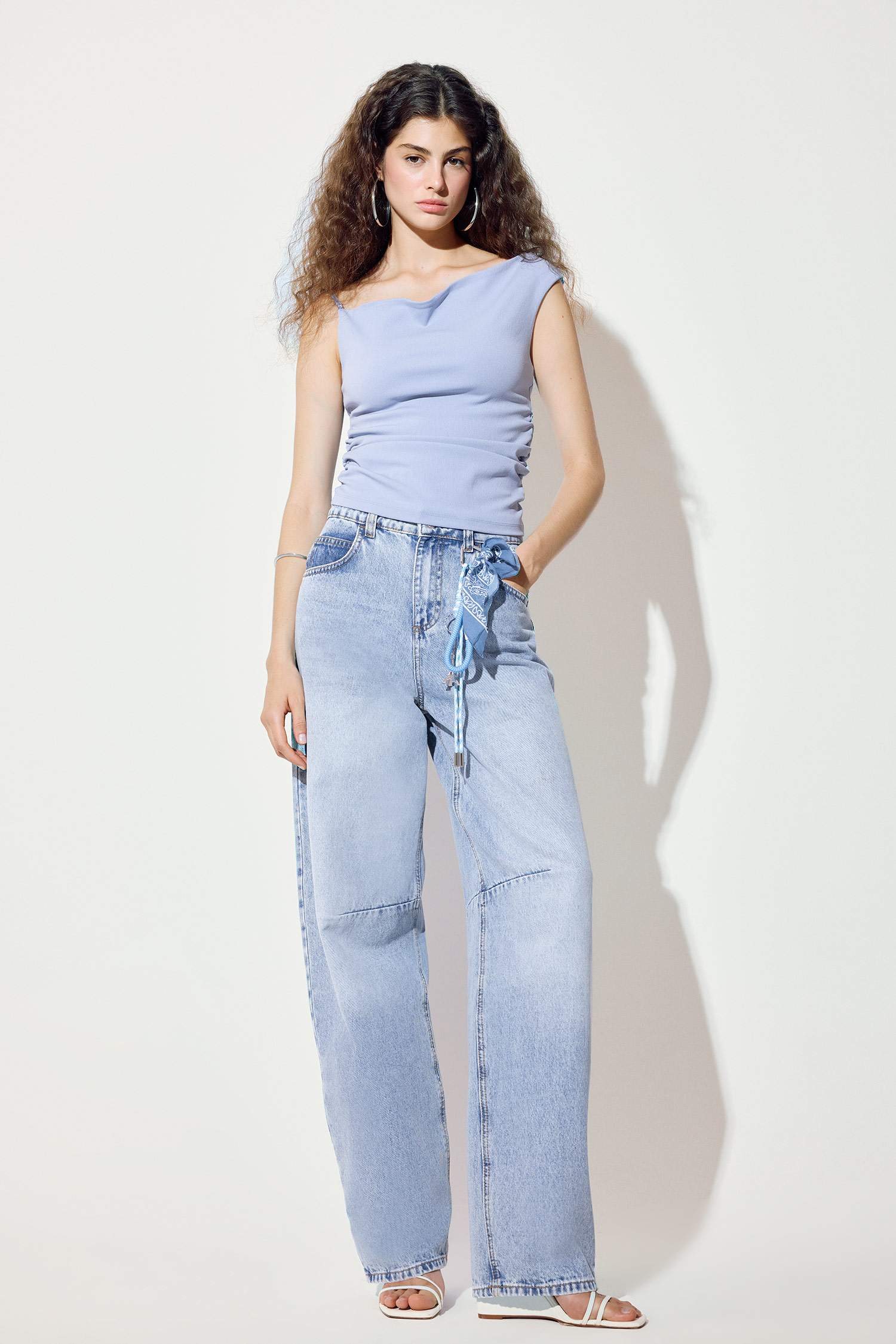 Asimetrik Tek Omuzlu Krep Bluz