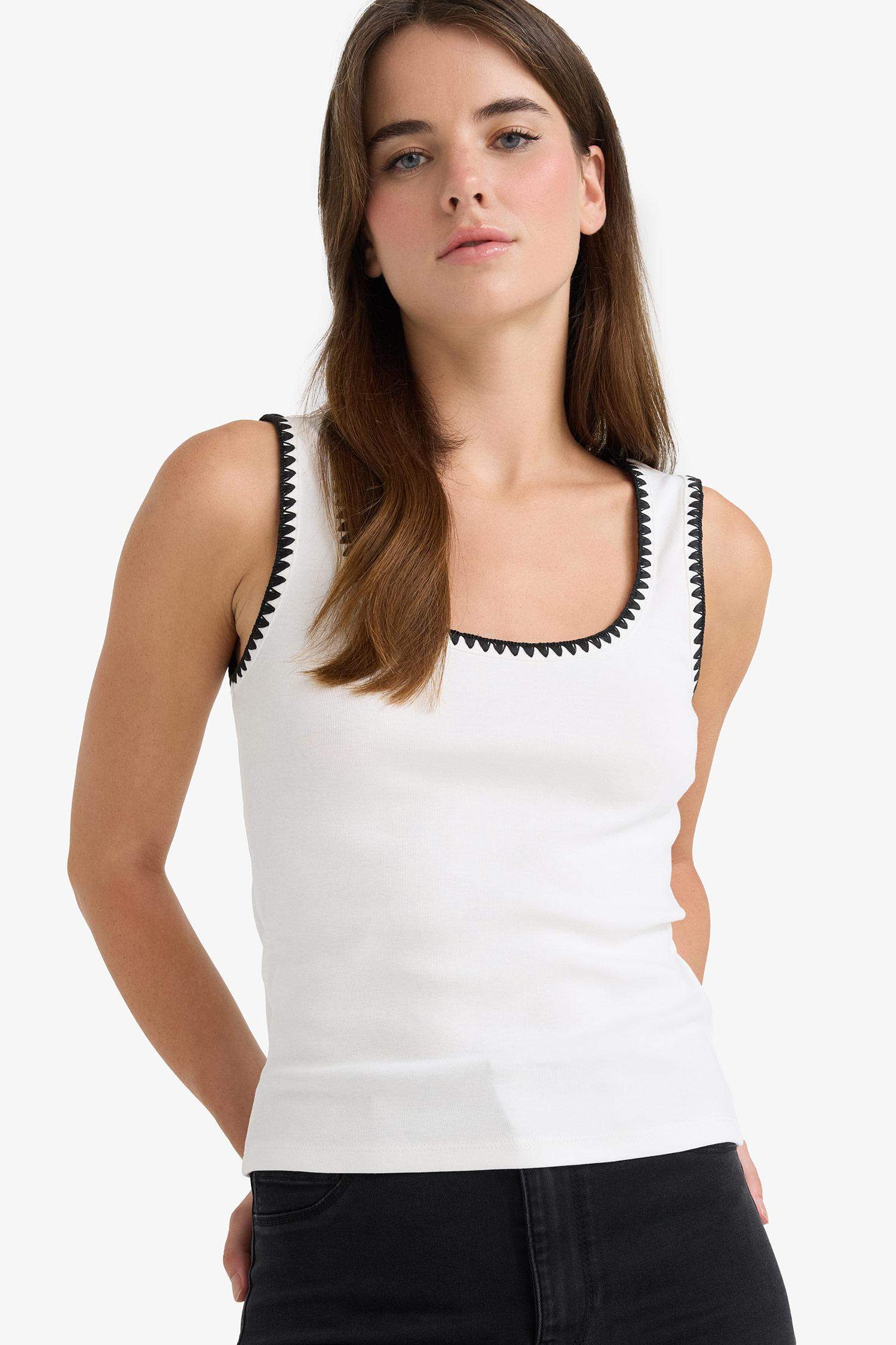 Slim Fit Dar Kesim Yuvarlak Yaka Ribana Atlet