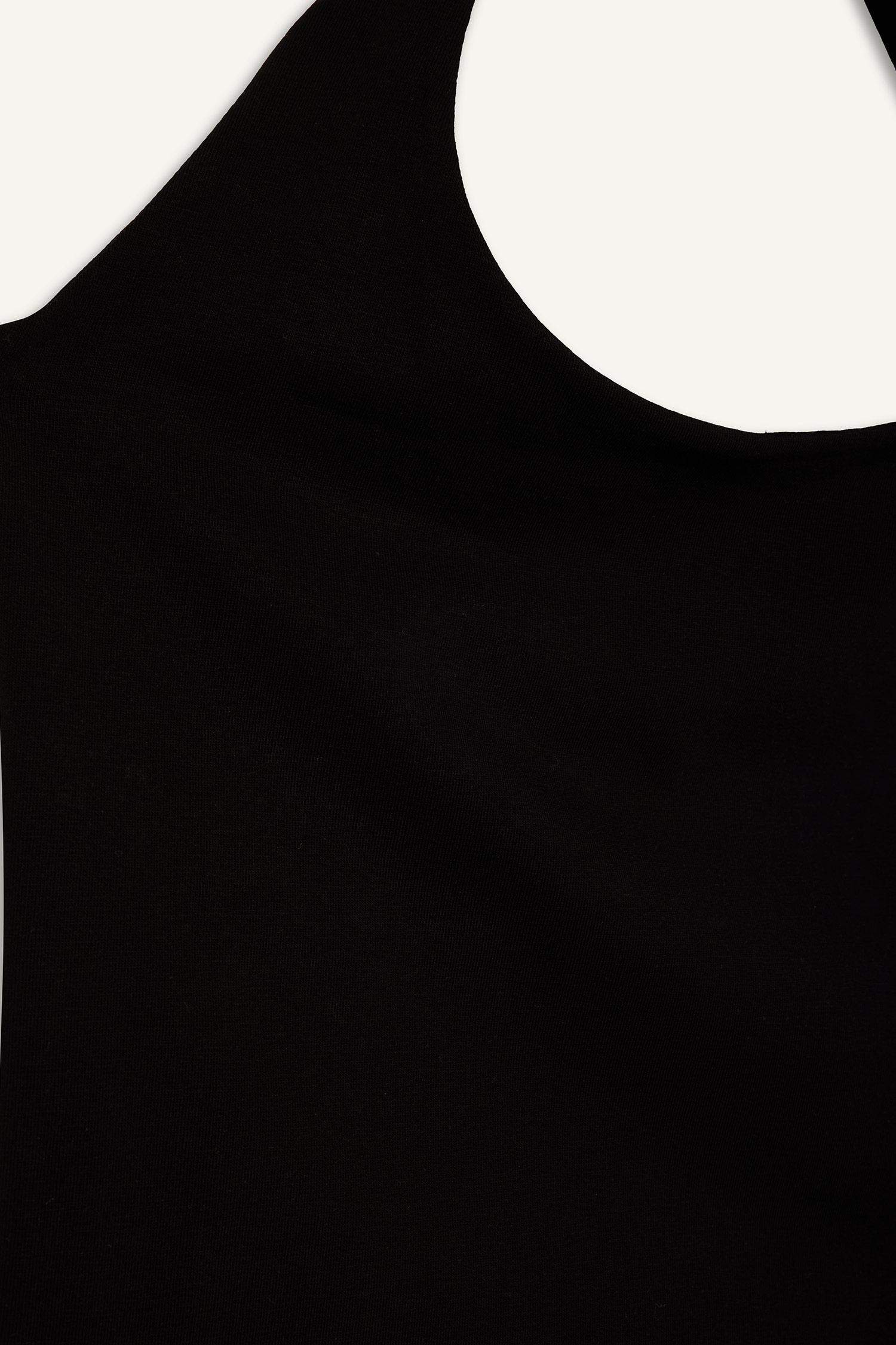 Slim Fit Halter Collar Tank Top