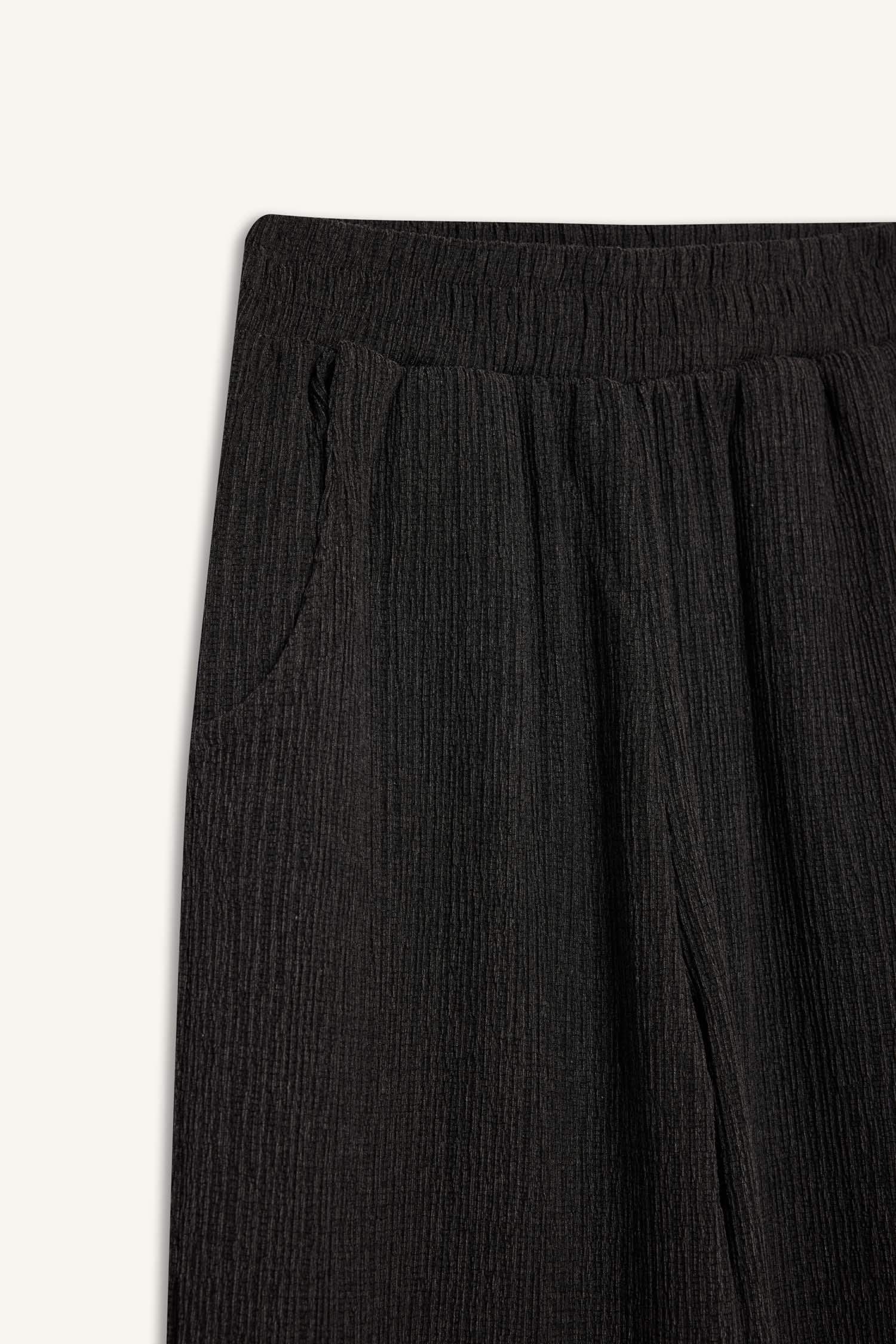 Wide Leg Basic Düz Bürümcük Geniş Paça Pantolon