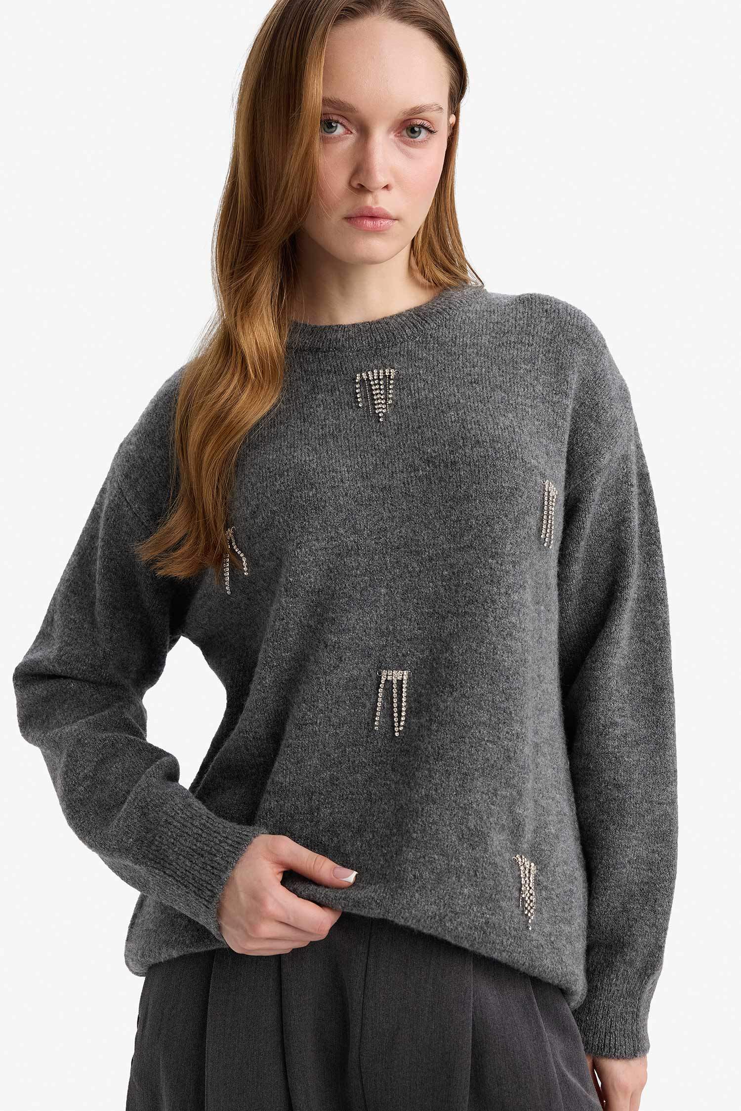 Regular Fit Bisiklet Yaka Taşlı Triko Kazak Tunik