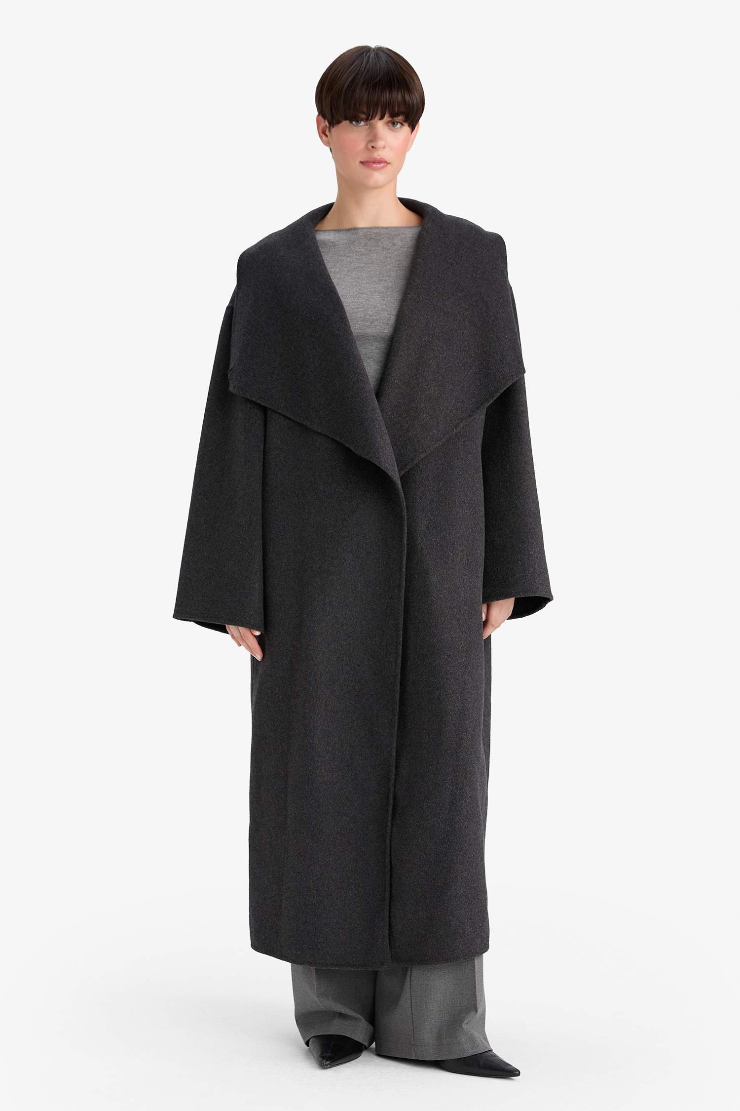 Regular Fit Düğmeli Uzun Kaşe Kaban