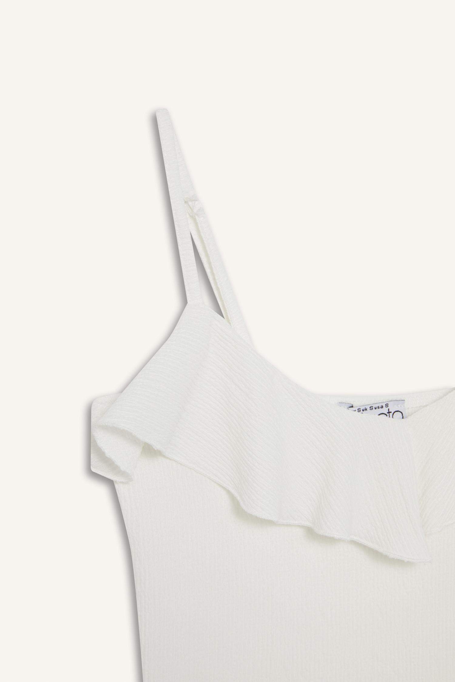 Slim Fit Dar Kesim Fırfırlı Yaka Beyaz Askılı Atlet