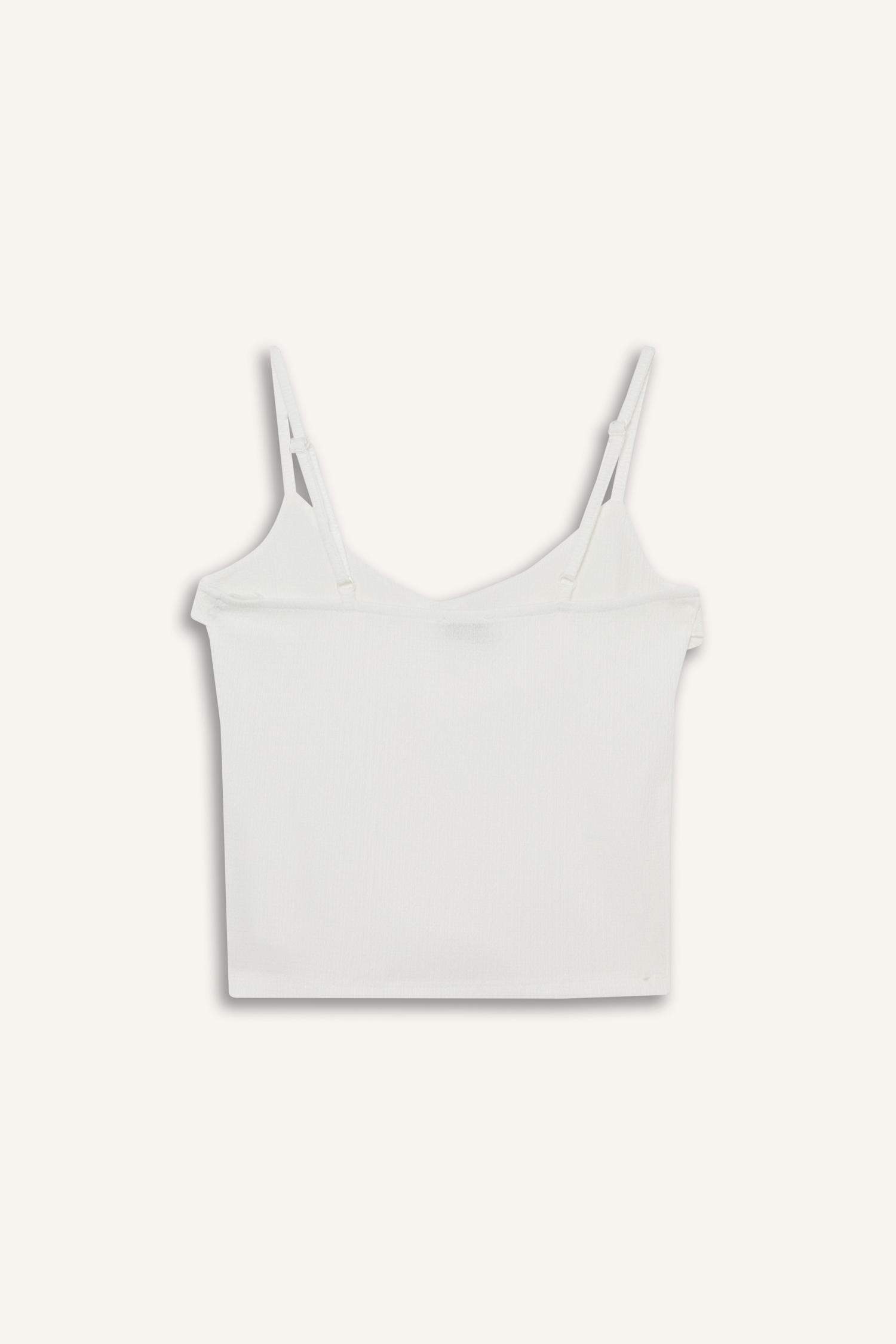 Slim Fit Dar Kesim Fırfırlı Yaka Beyaz Askılı Atlet