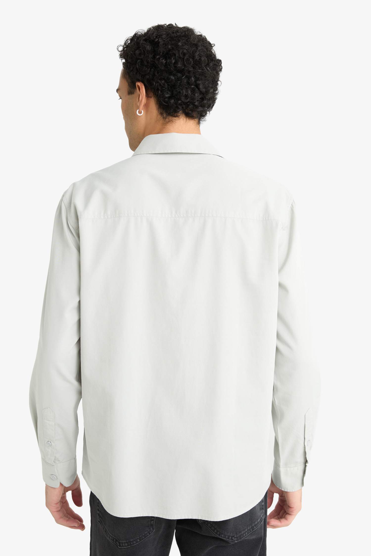 قميص بولو كم طويل محكم قصة عادية