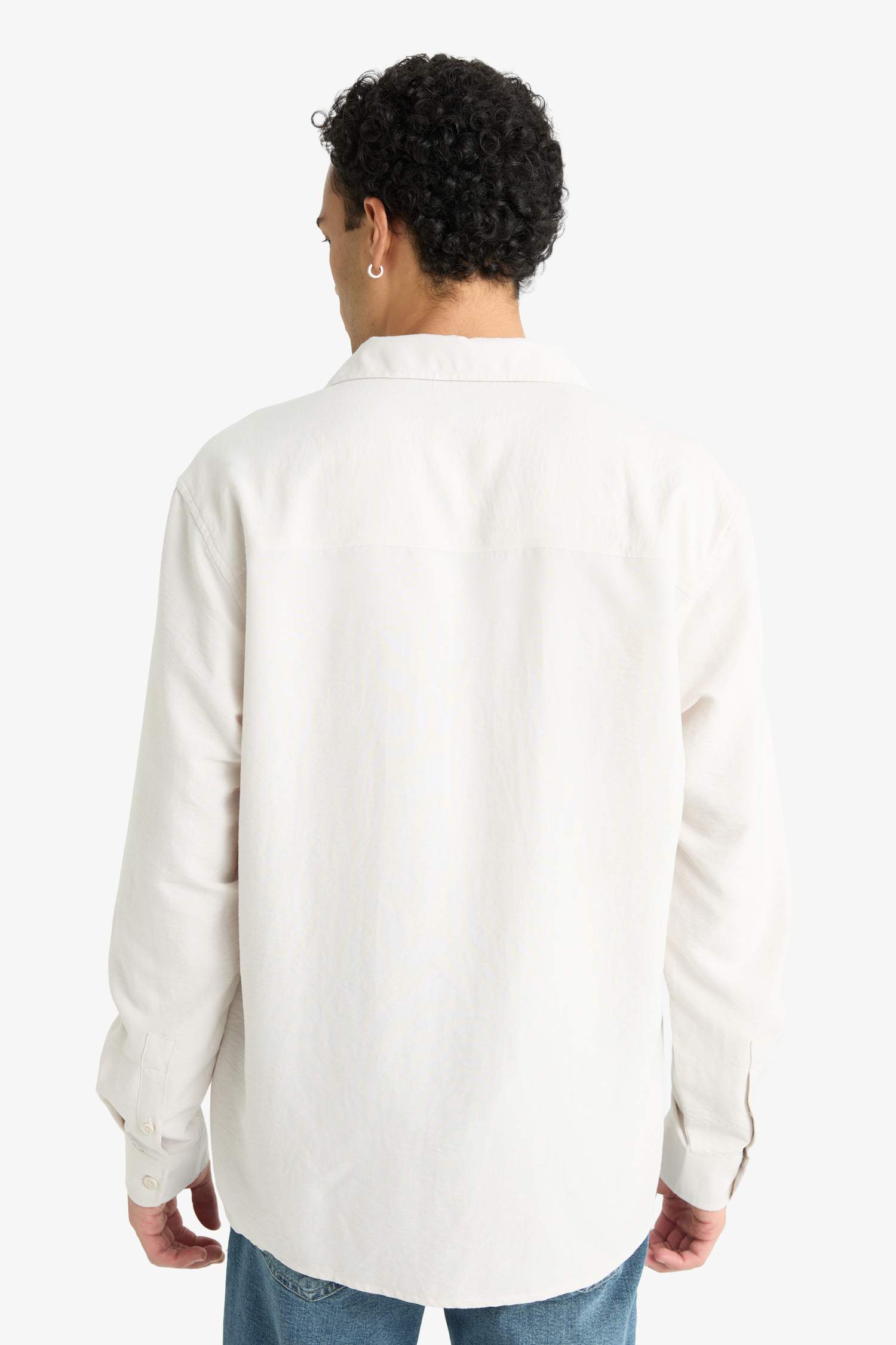 Relax Fit Apaş Yaka Dokuma Uzun Kollu Gömlek