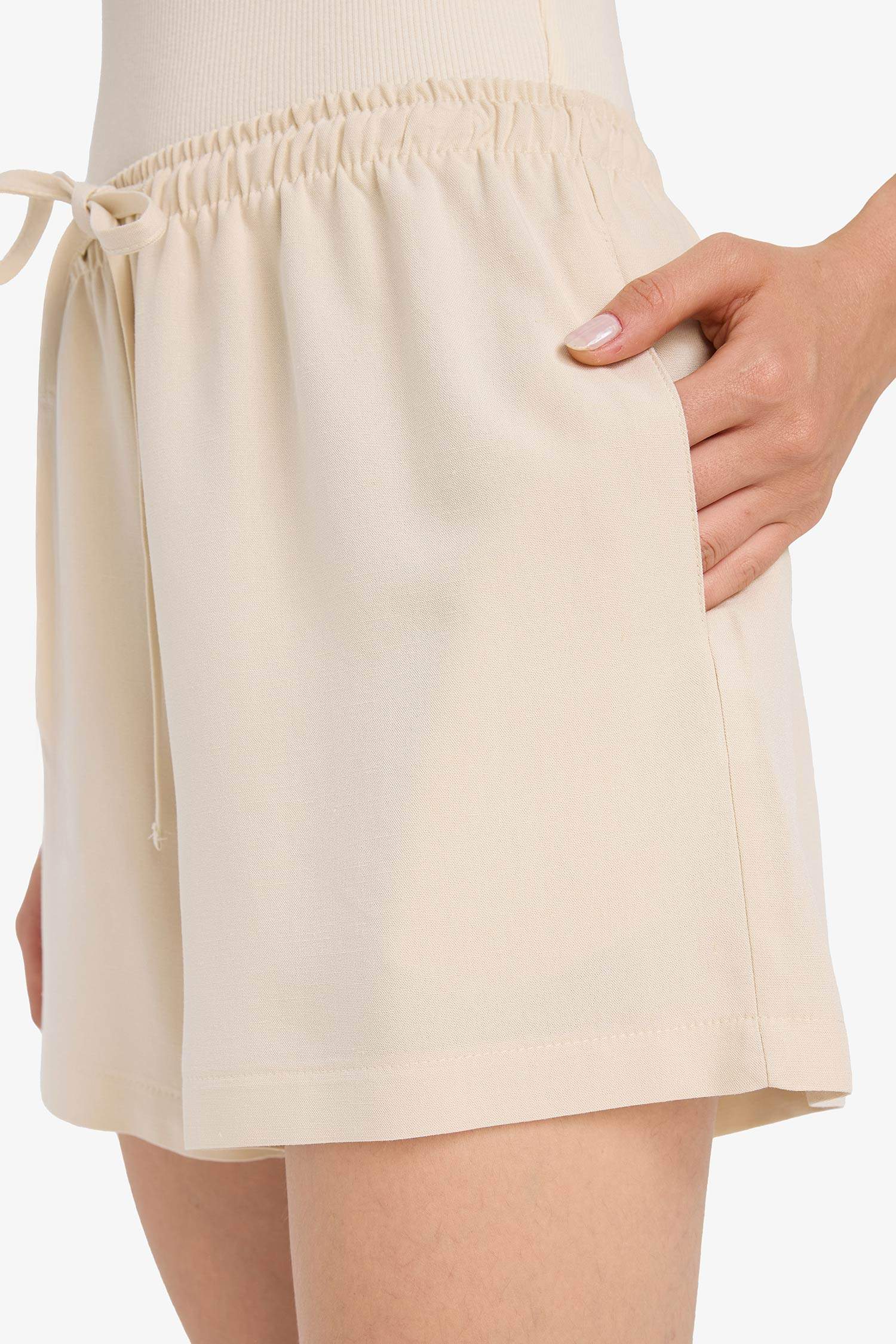 Шолақ шалбар