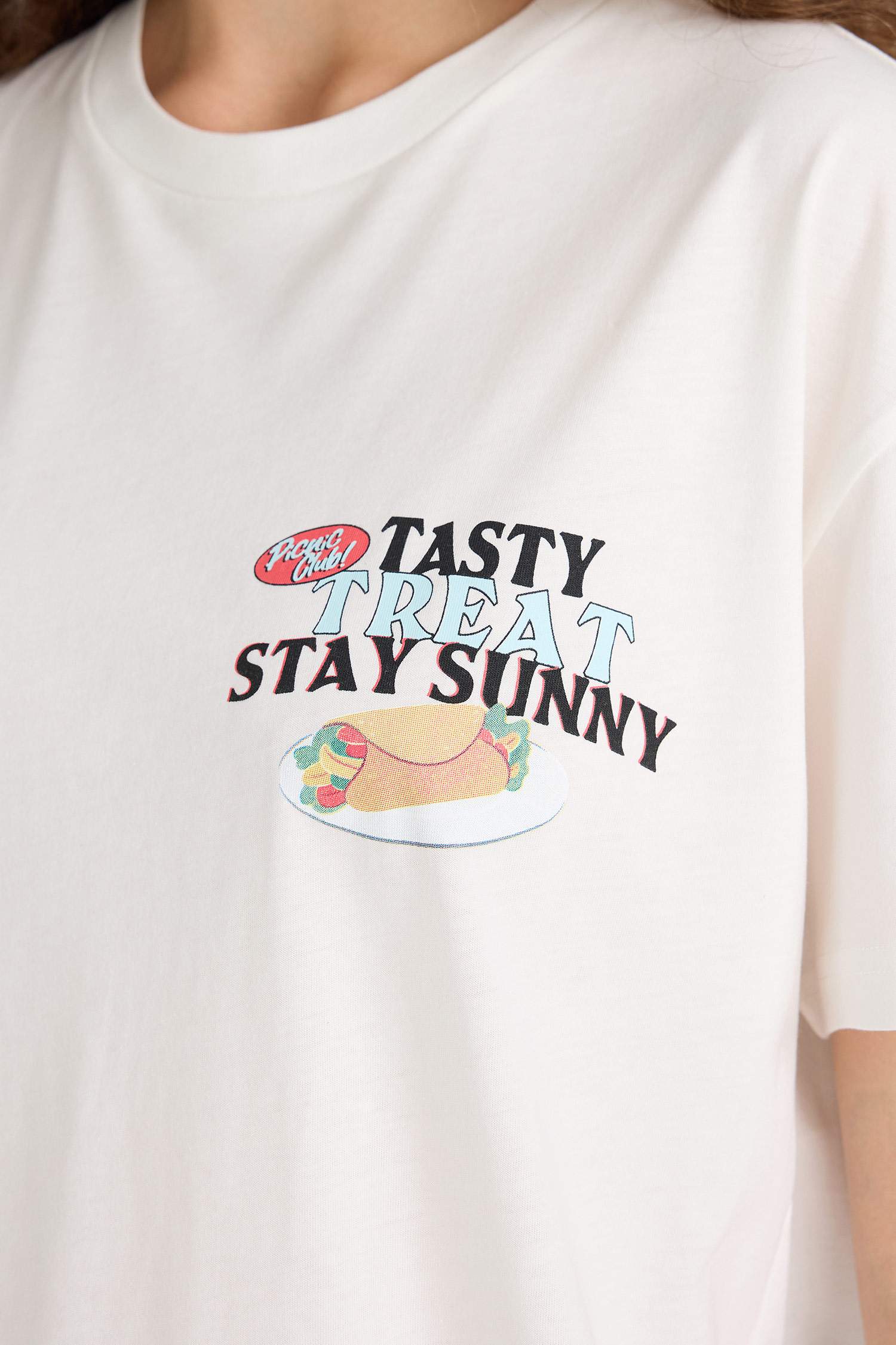 Oversize Geniş Kalıp Bisiklet Yaka Sırt Baskılı Kısa Kollu Tişört