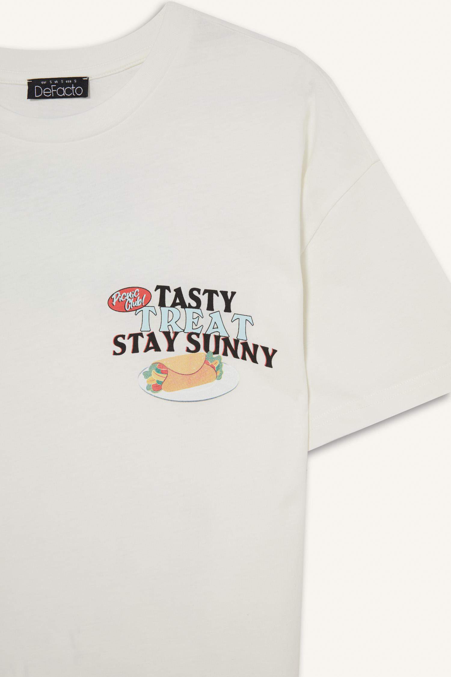 Oversize Geniş Kalıp Bisiklet Yaka Sırt Baskılı Kısa Kollu Tişört