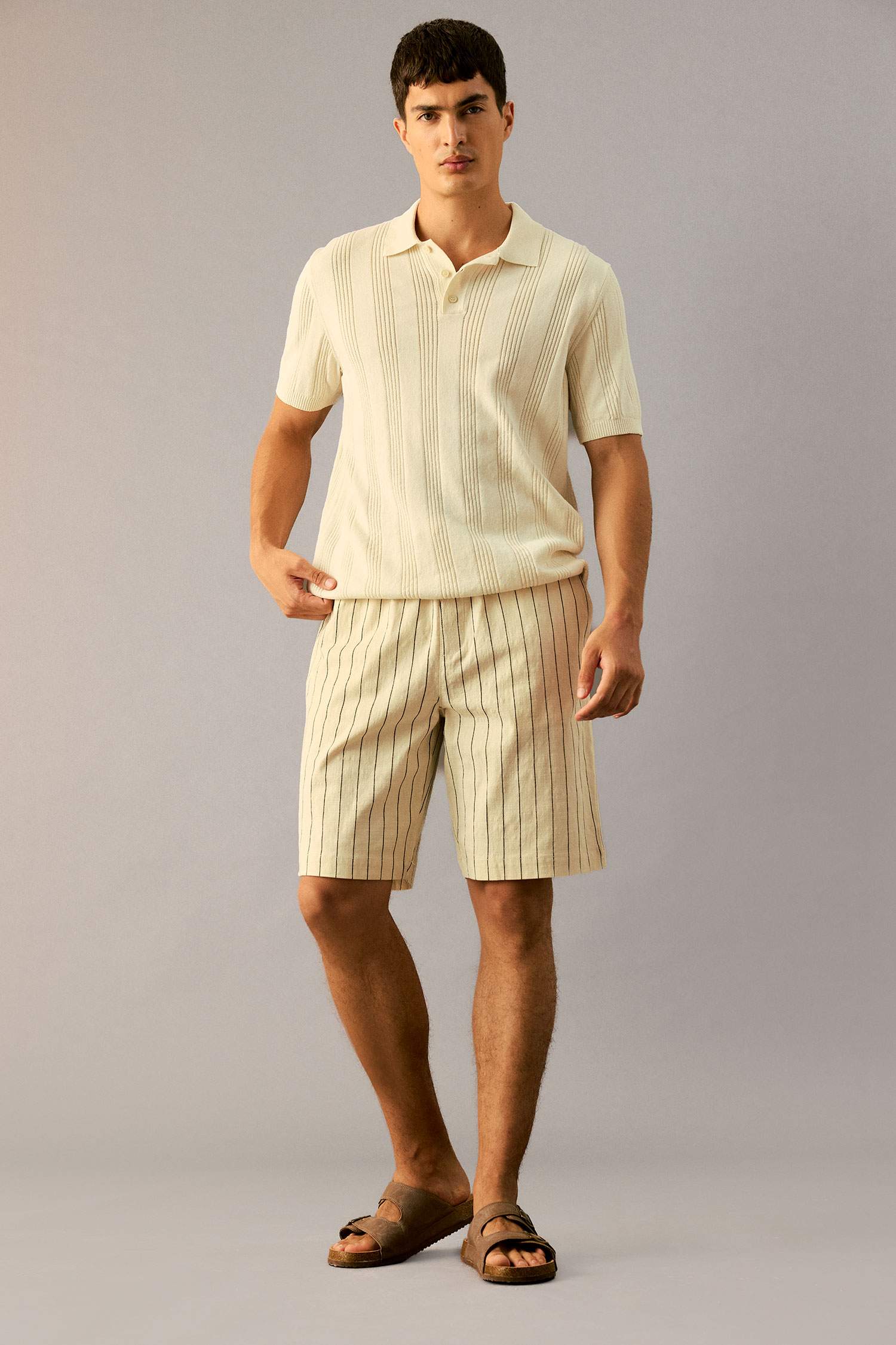 Çizgili Bermuda Şort