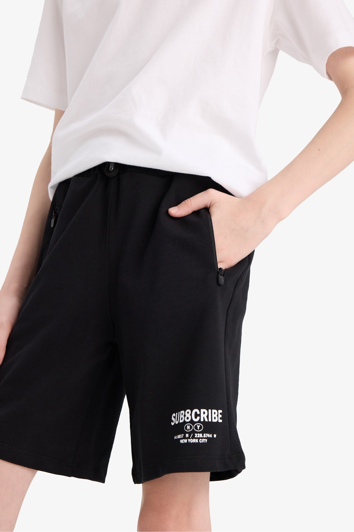 Erkek Çocuk Beli Lastikli Baskılı Şort