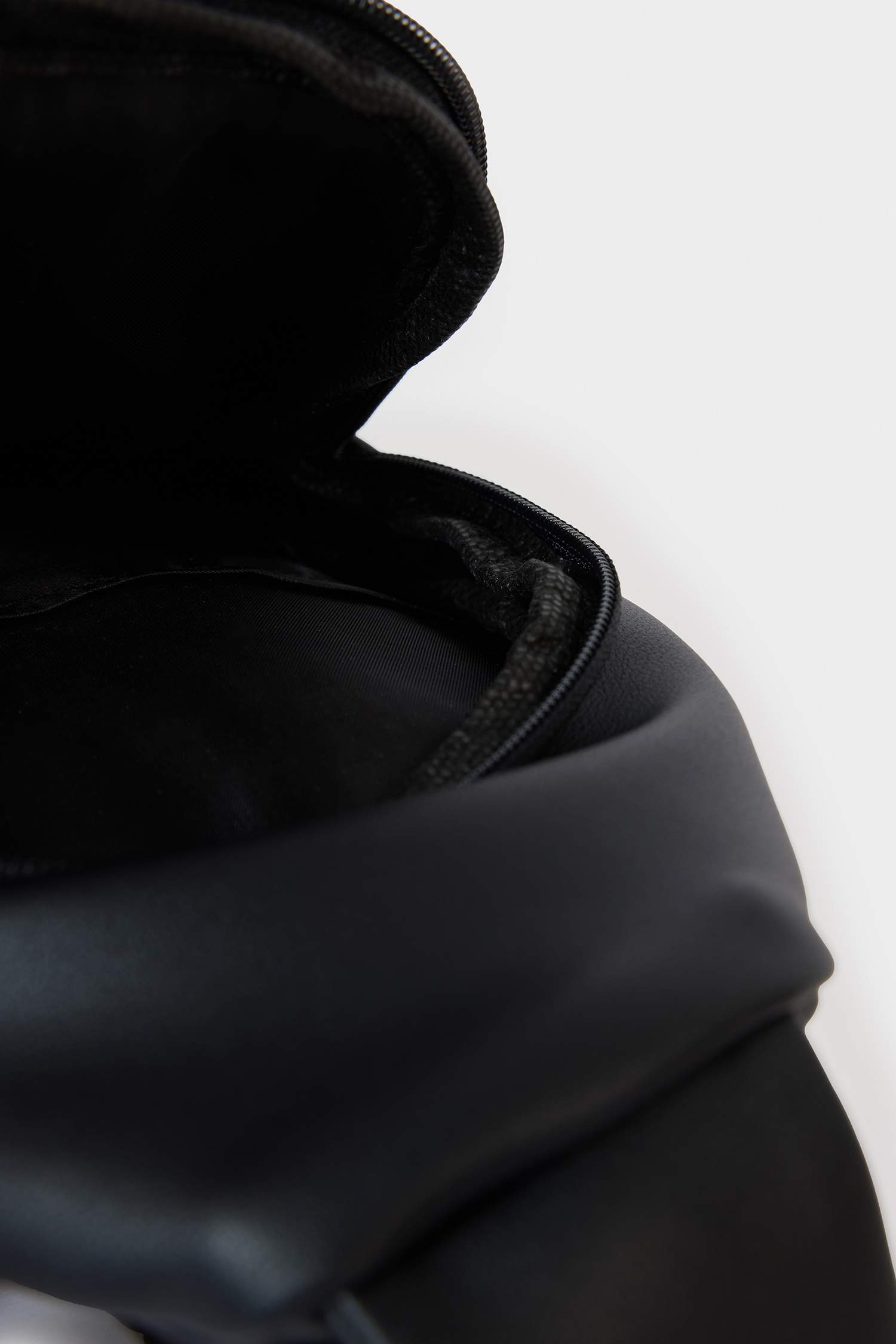 Erkek Suni Deri Çapraz Çanta