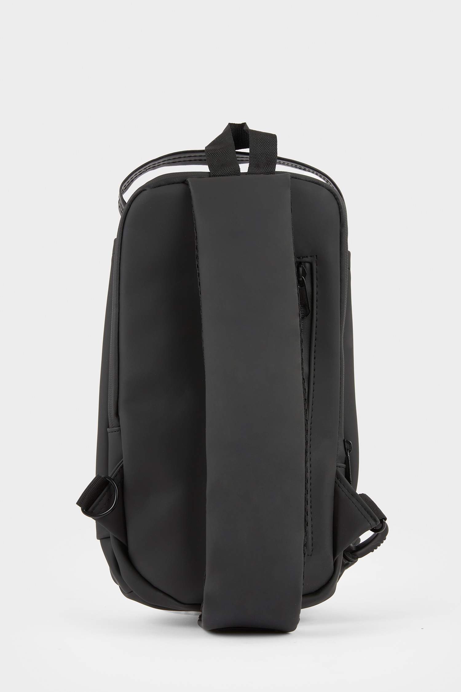 جنطة كروس بودي رجالي جلد صناعي