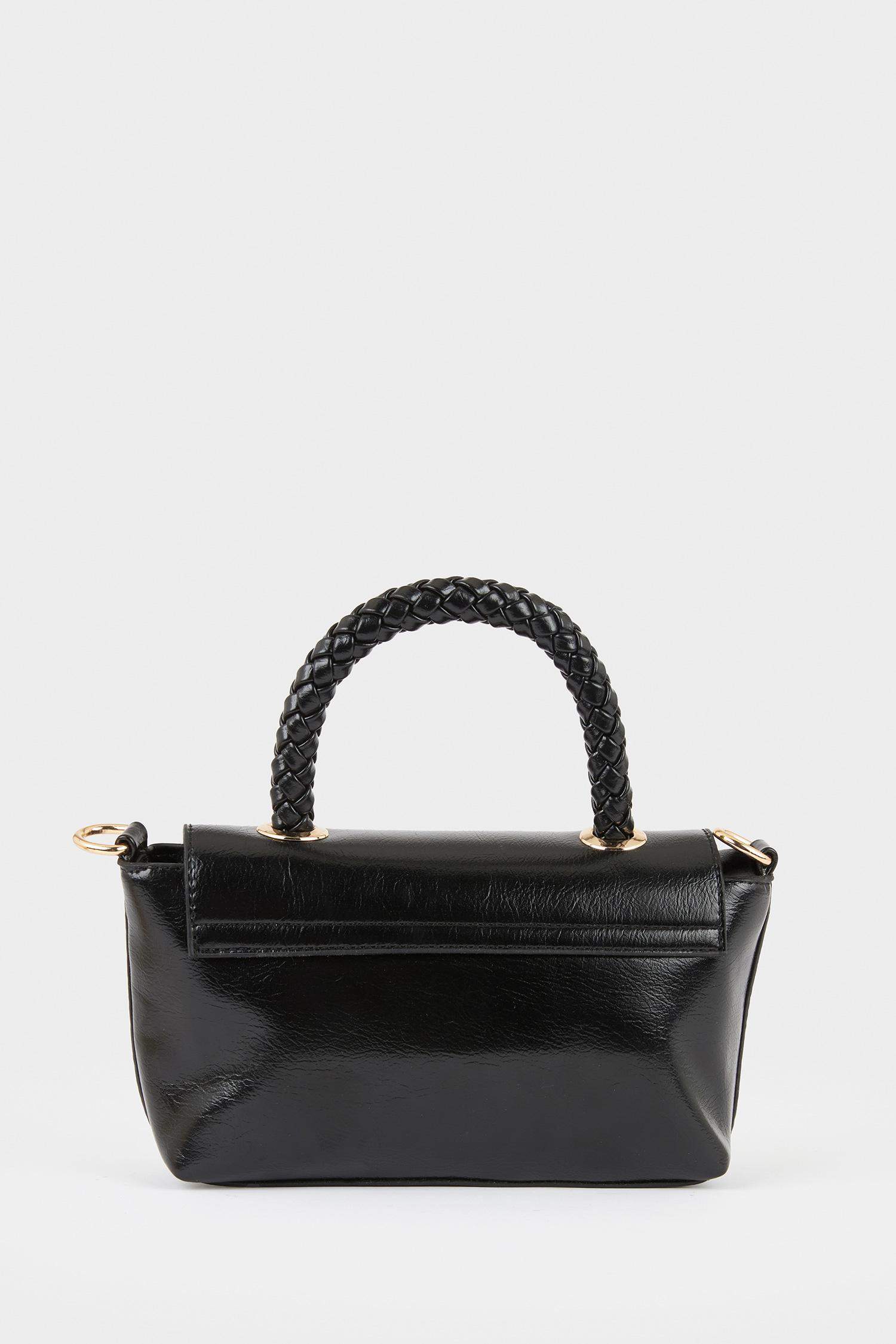 شنطة يد حريمي