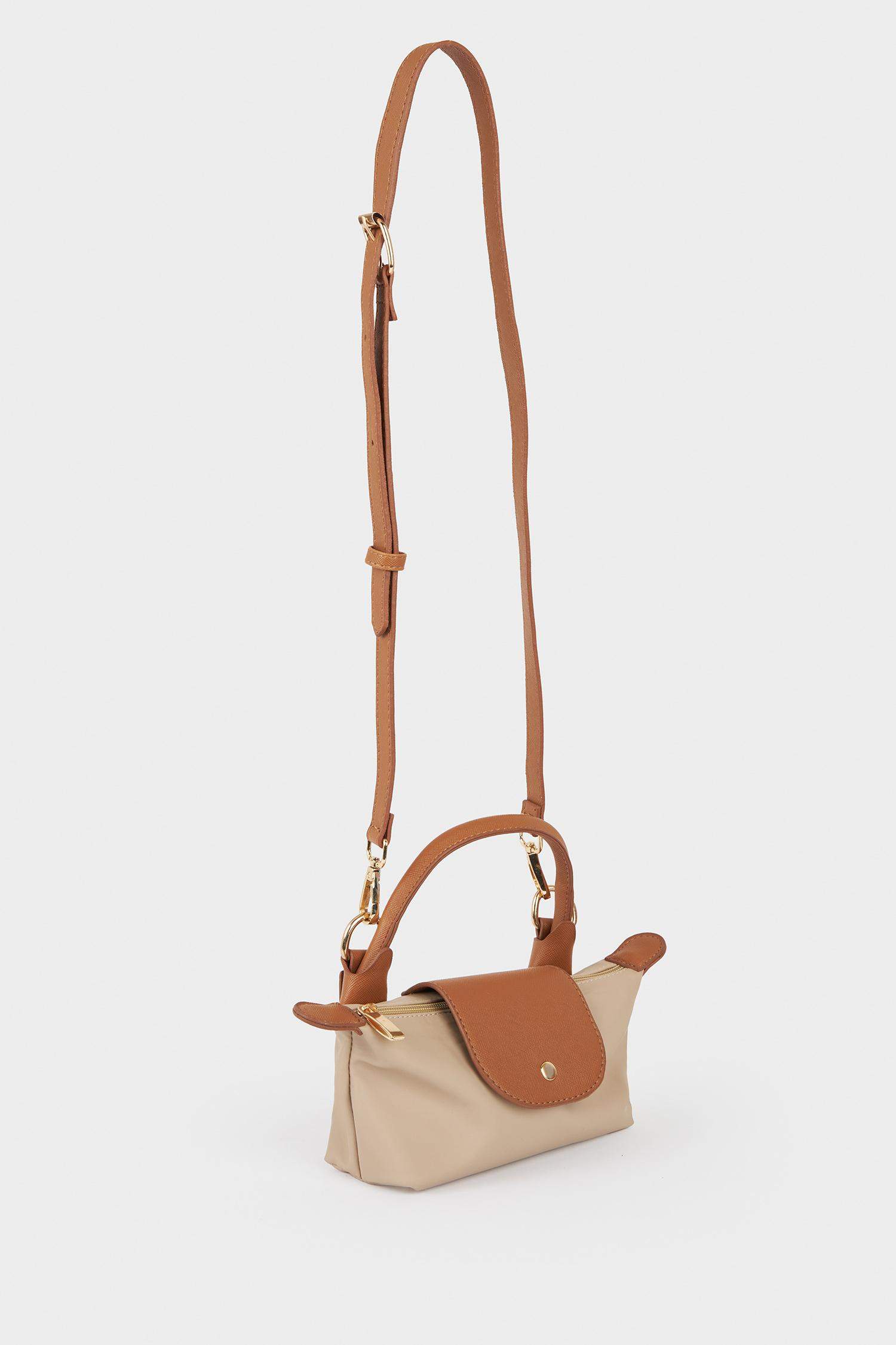 شنطة يد حريمي