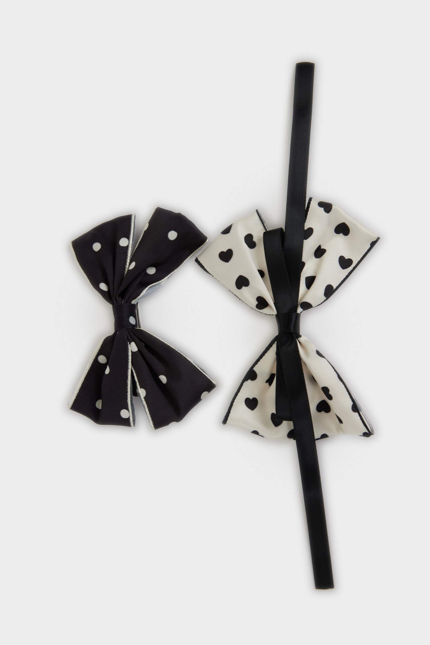 Kız Çocuk 2'li Kalpli Kurdele Çıtçıtlı Toka