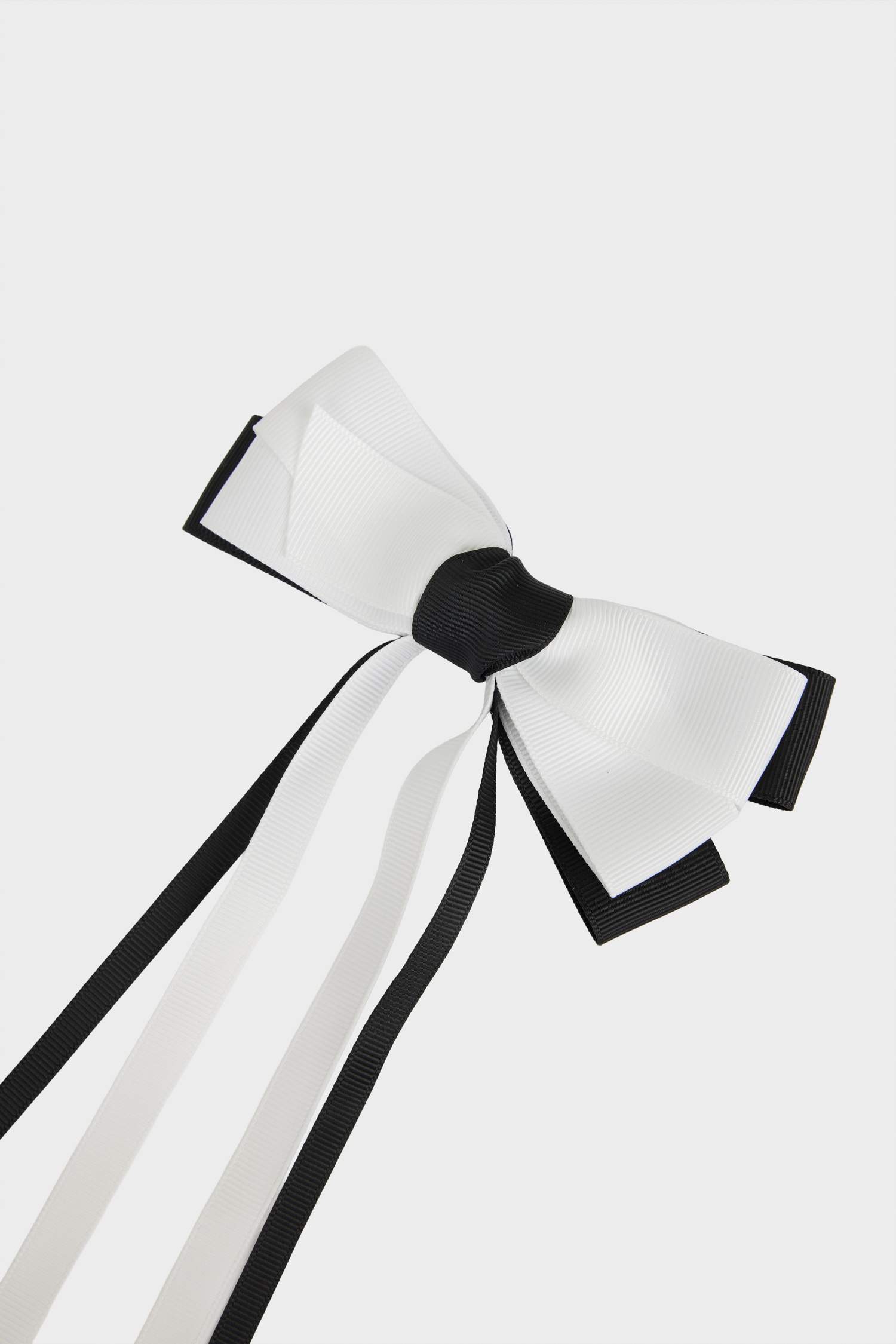 Kız Çocuk Kurdele Detaylı Toka