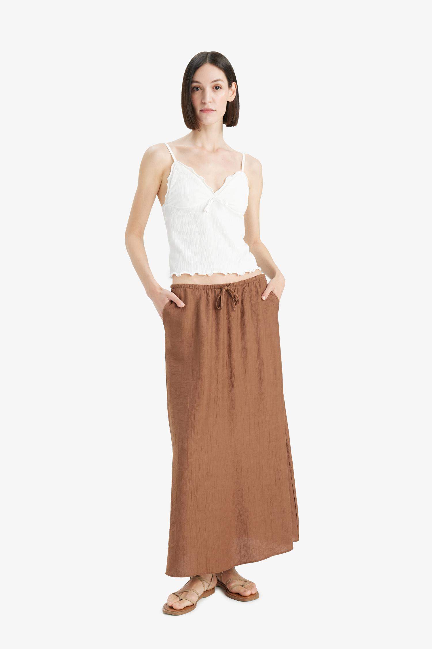 A Cut Crinkle Fabric Normal Waist Midi Skirt