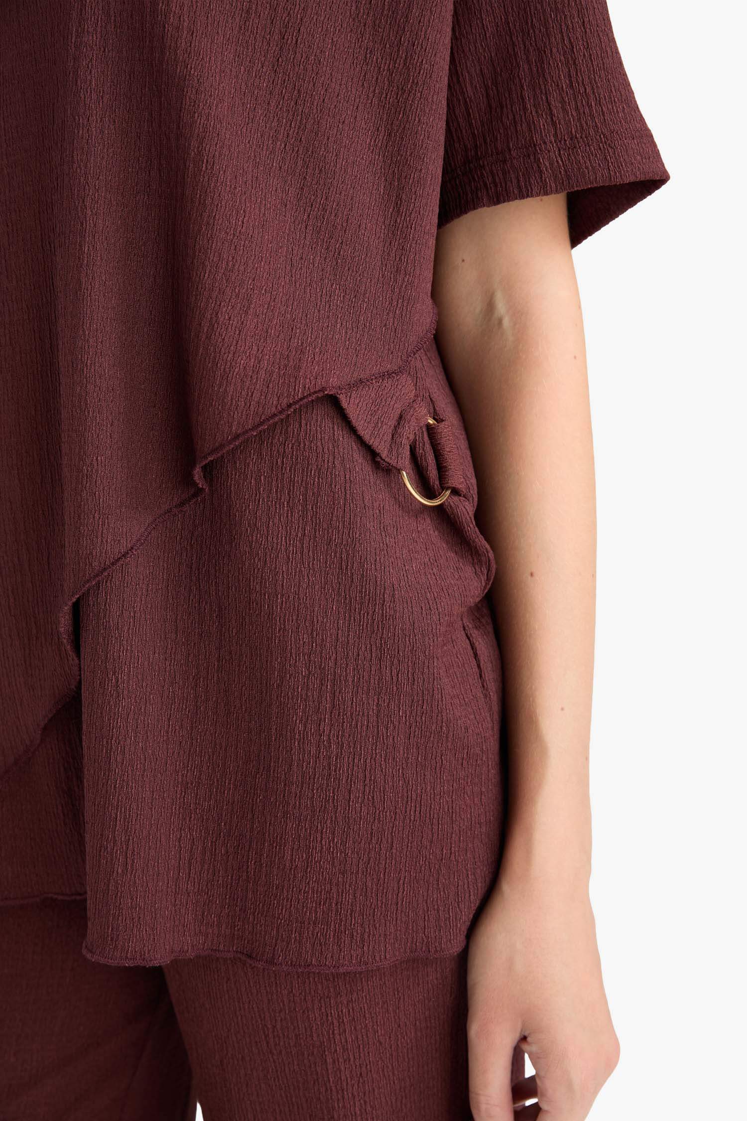 Regular Fit Bisiklet Yaka Bürümcük Kısa Kollu Tişört