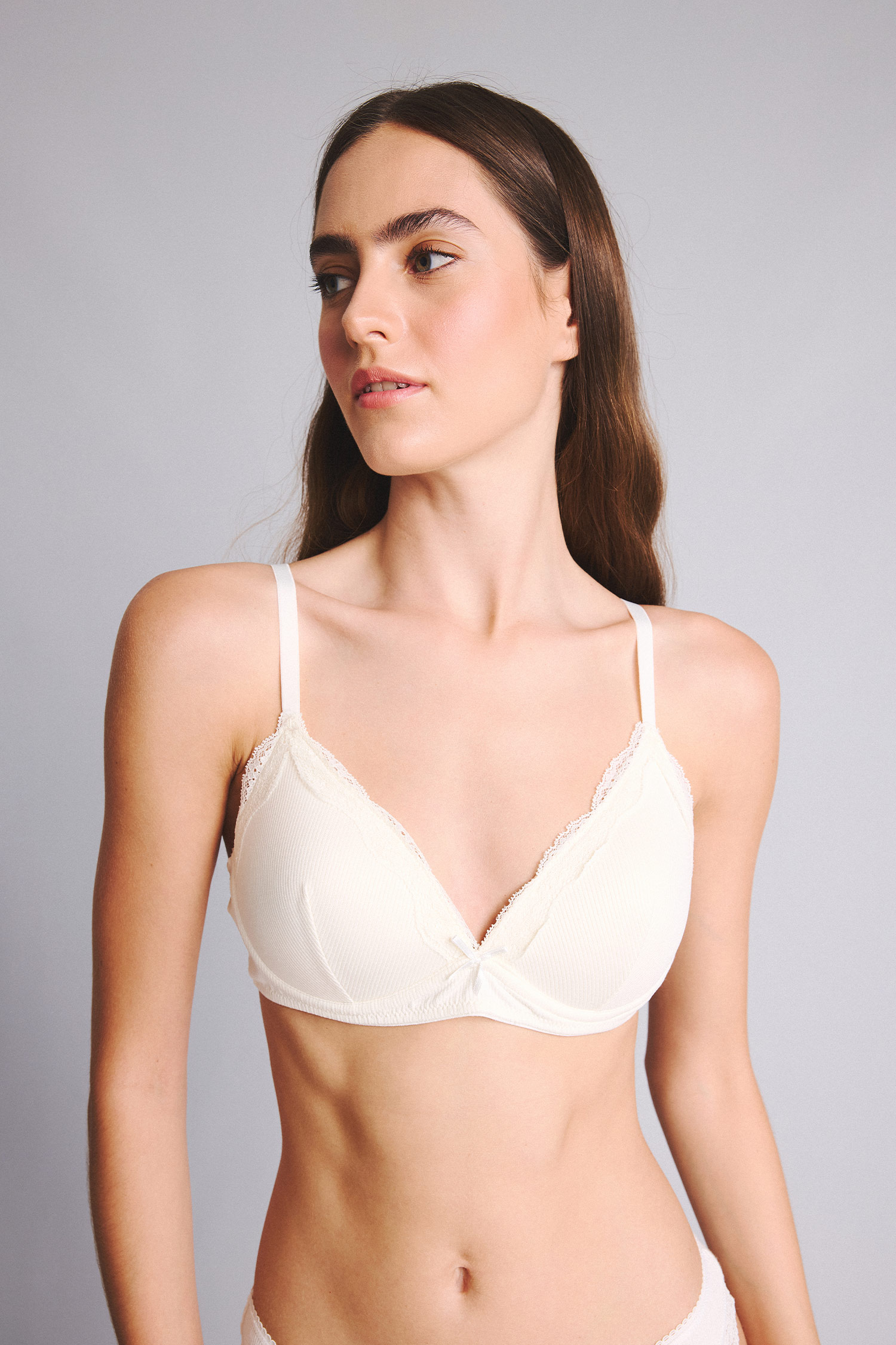 DeFacto Micro Kaplı Dolgusuz Balensiz Bralet