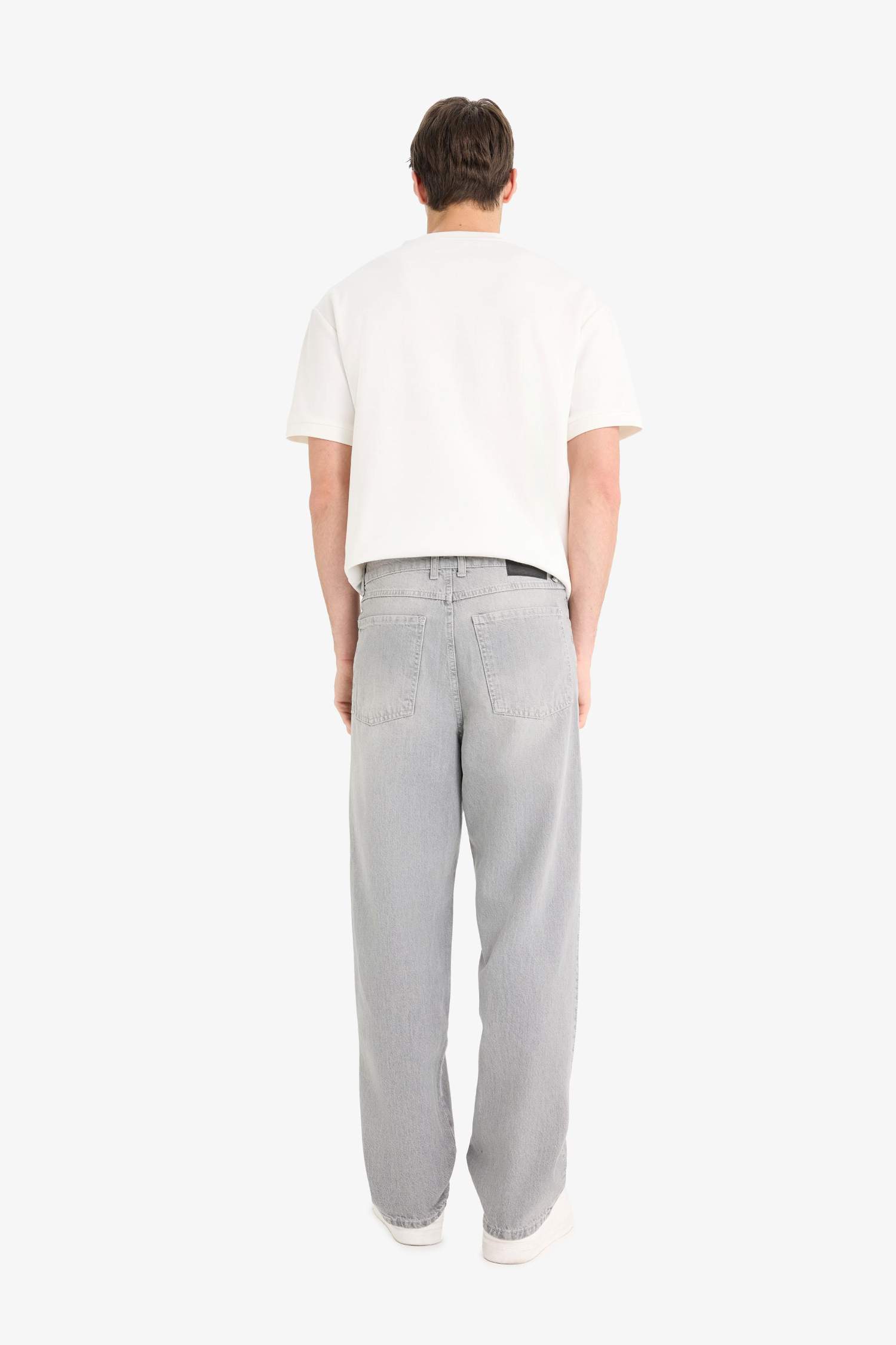 بنطرون جينز باجي فيت وايد ليج برجل واسع