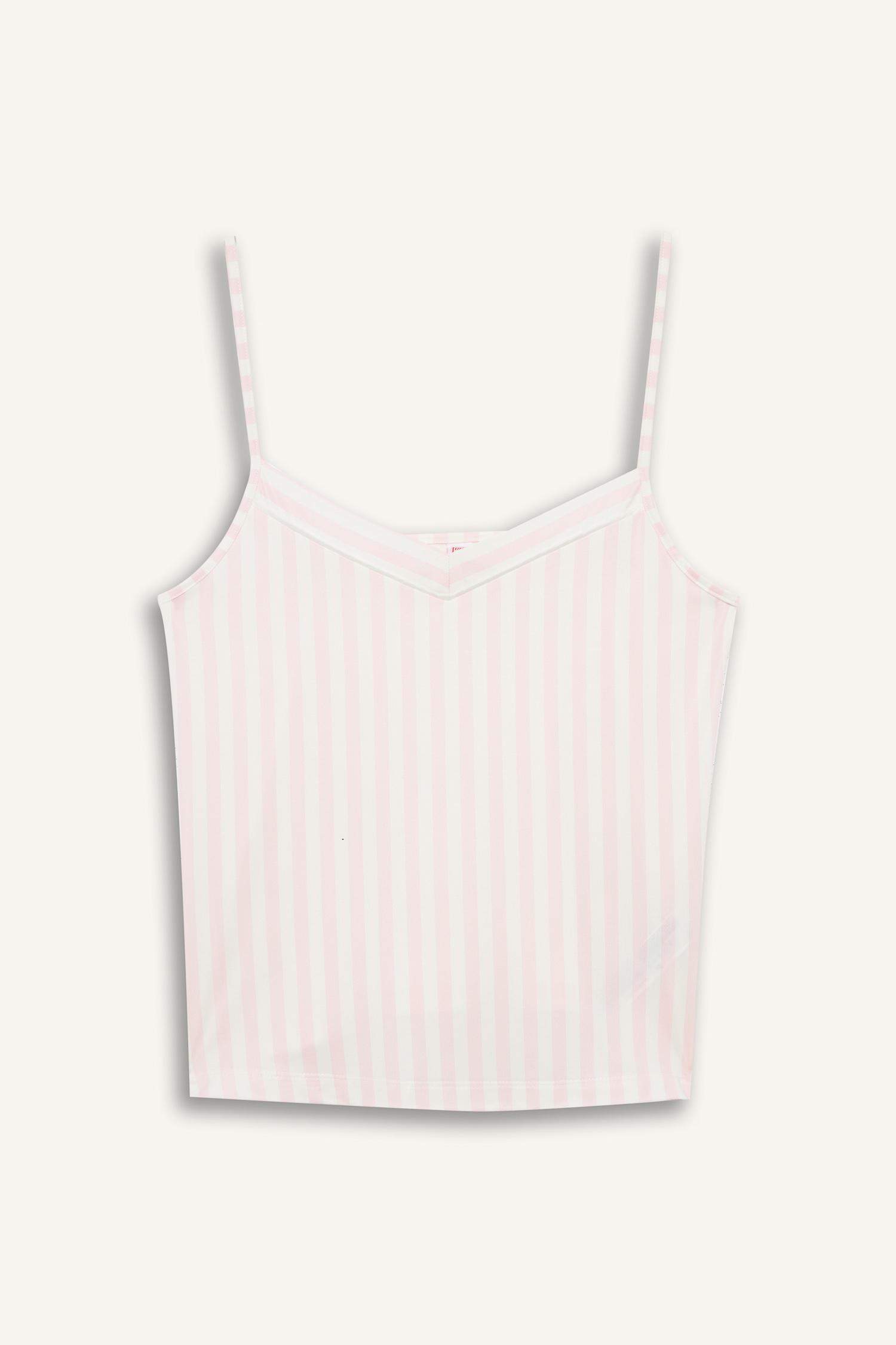 Regular Fit V Yaka Askılı Üst-Fall in Love