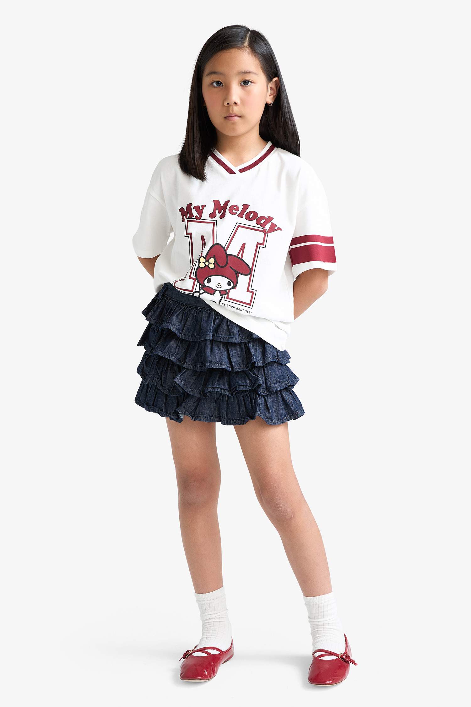 Girl Hello Kitty Oversize Fit V-Neck T-Shirt
