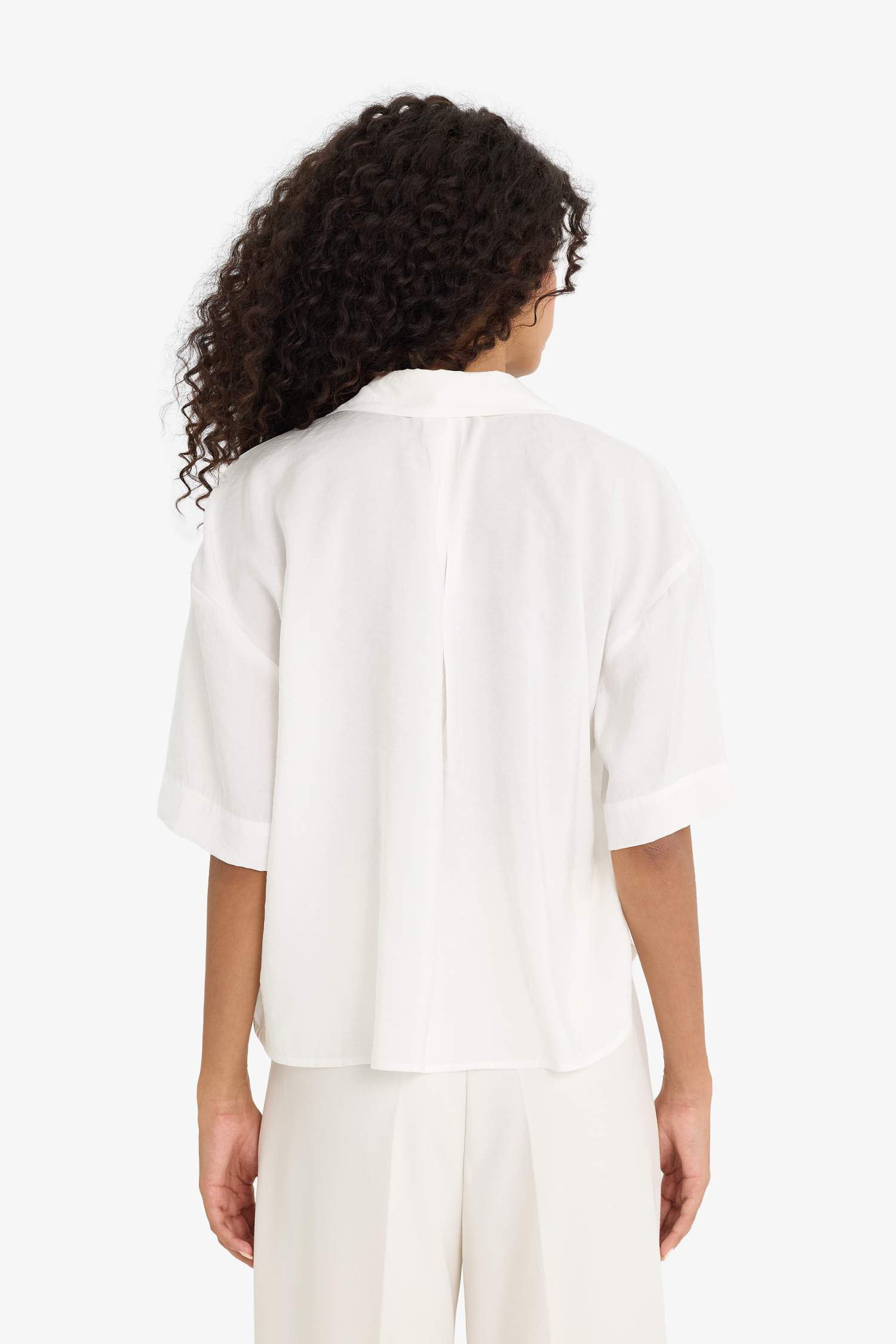 Loose Fit Modal Short Sleeve Shirt