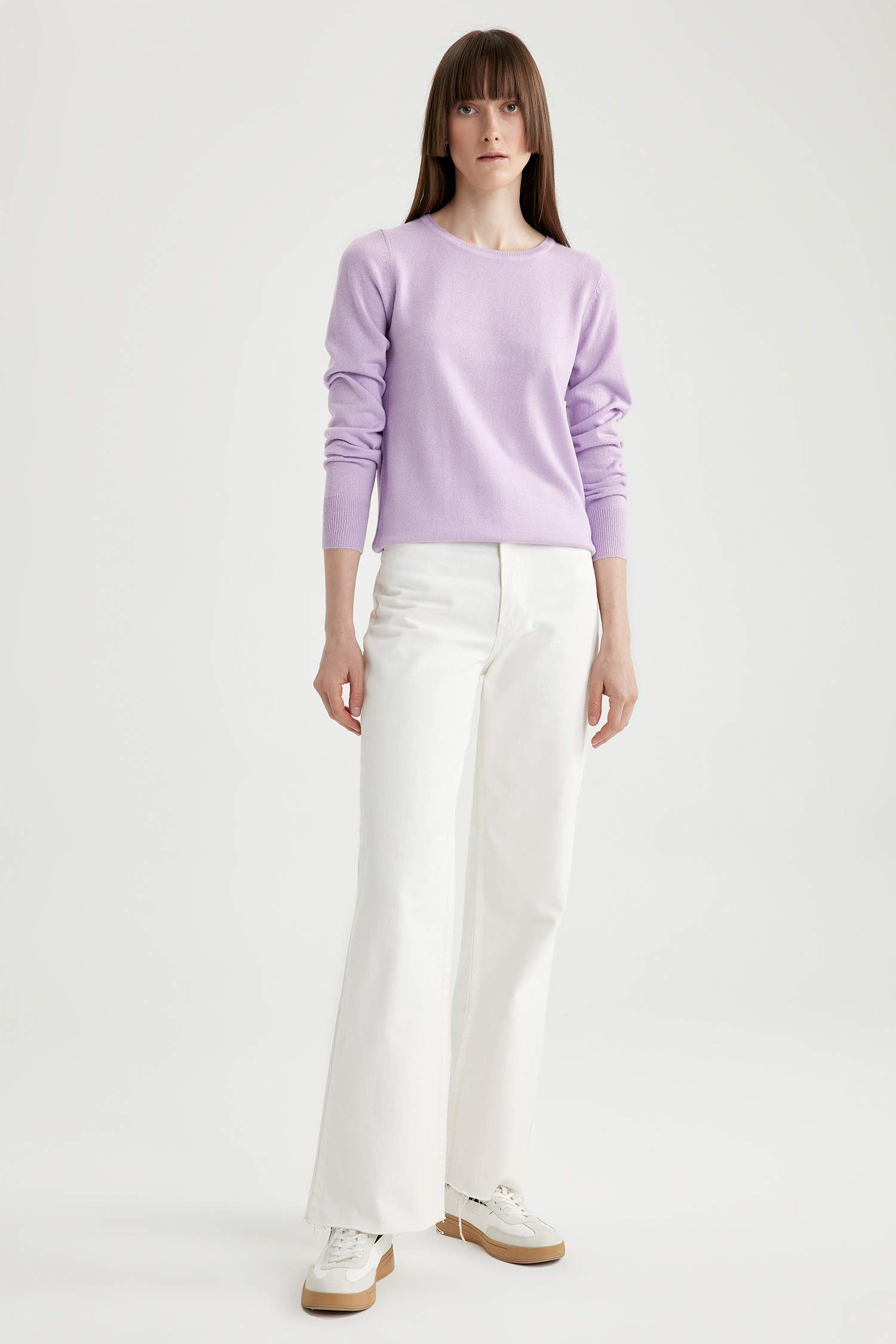 بلوز صوف سادة قصة عادية بياخة مستديرة