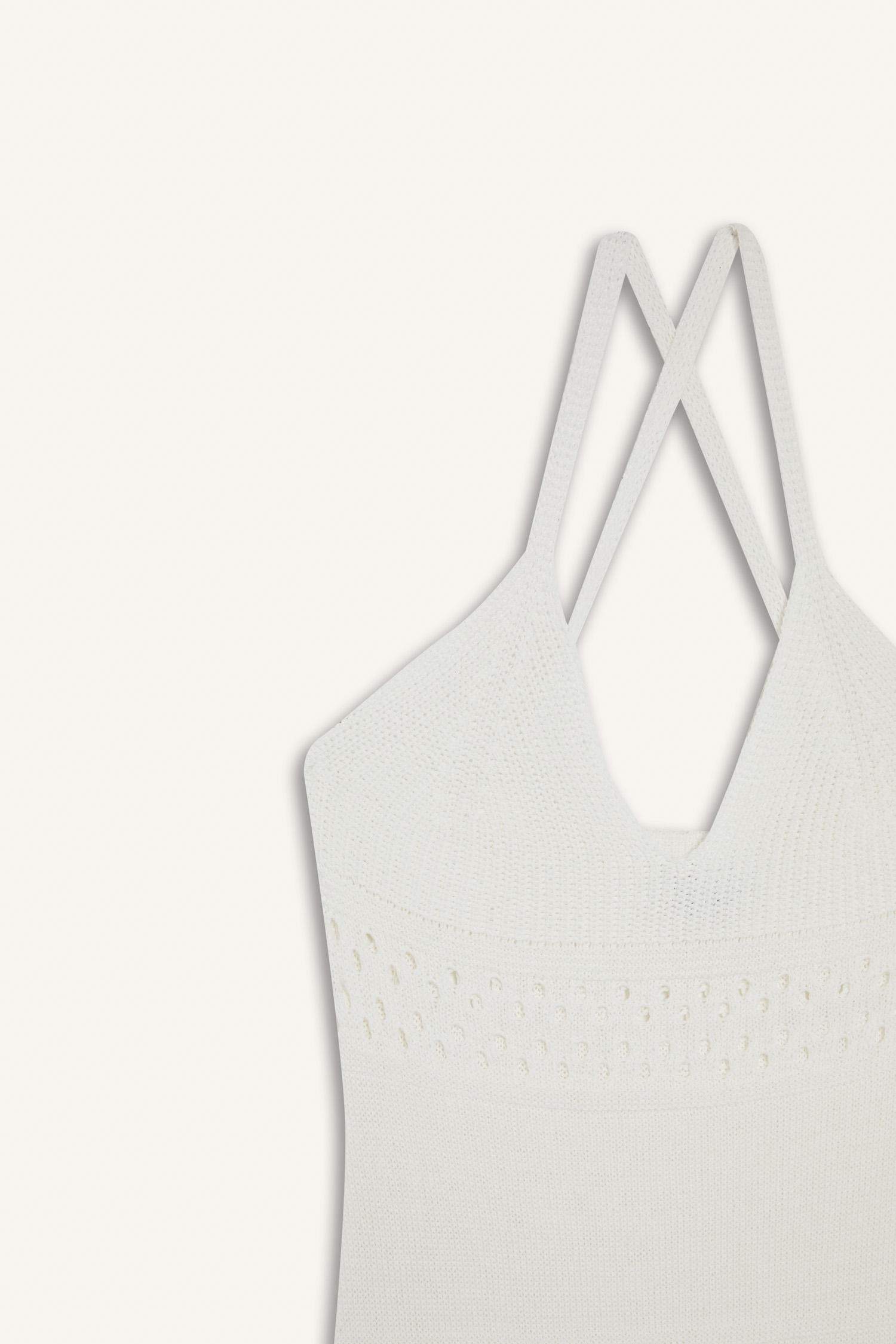 Slim Fit V-Neck Sleeveless Dress