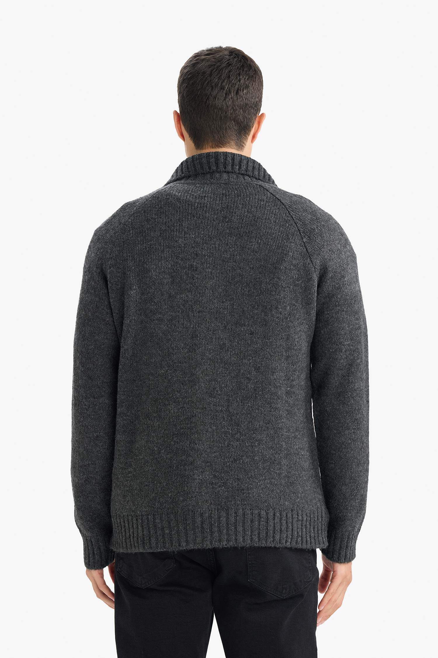 Cardigan en tricot à demi-col roulé Coupe standard