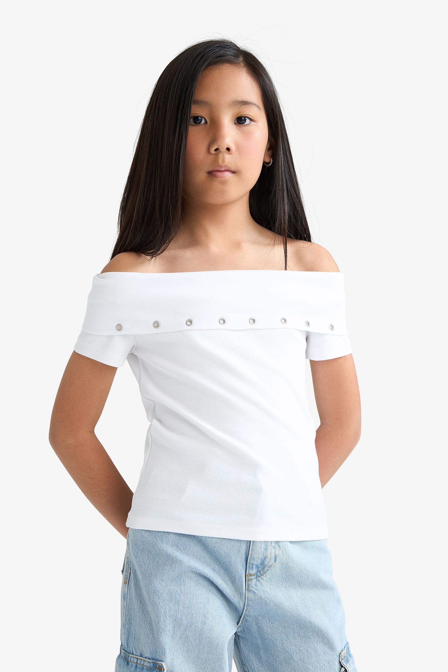 Kız Çocuk Slim Fit Dar Kesim Omzu Açık Yaka Baskılı Ribana Kısa Kollu Tişört