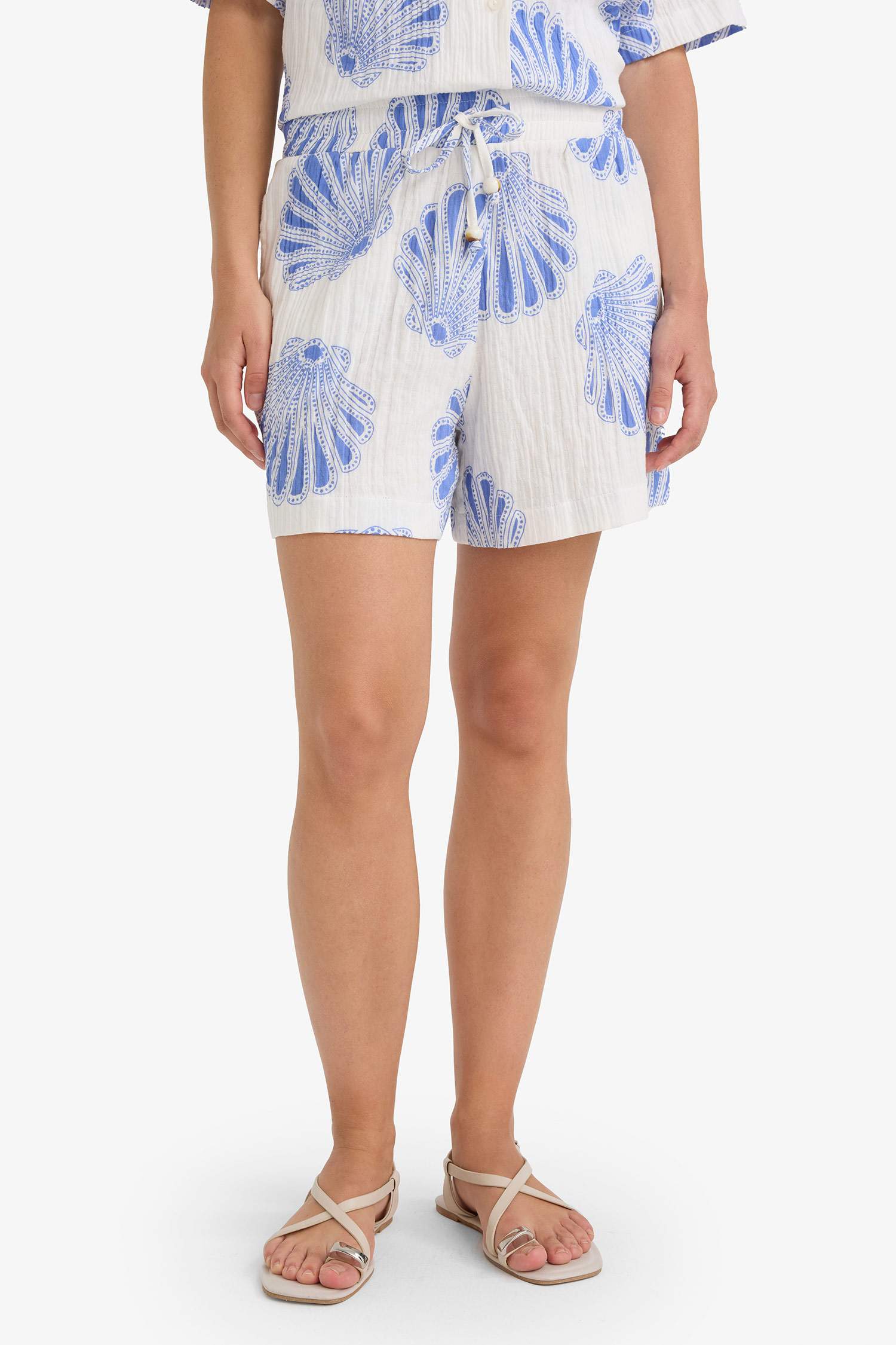 Yüksek Beli Lastikli Desenli Müslin Şort