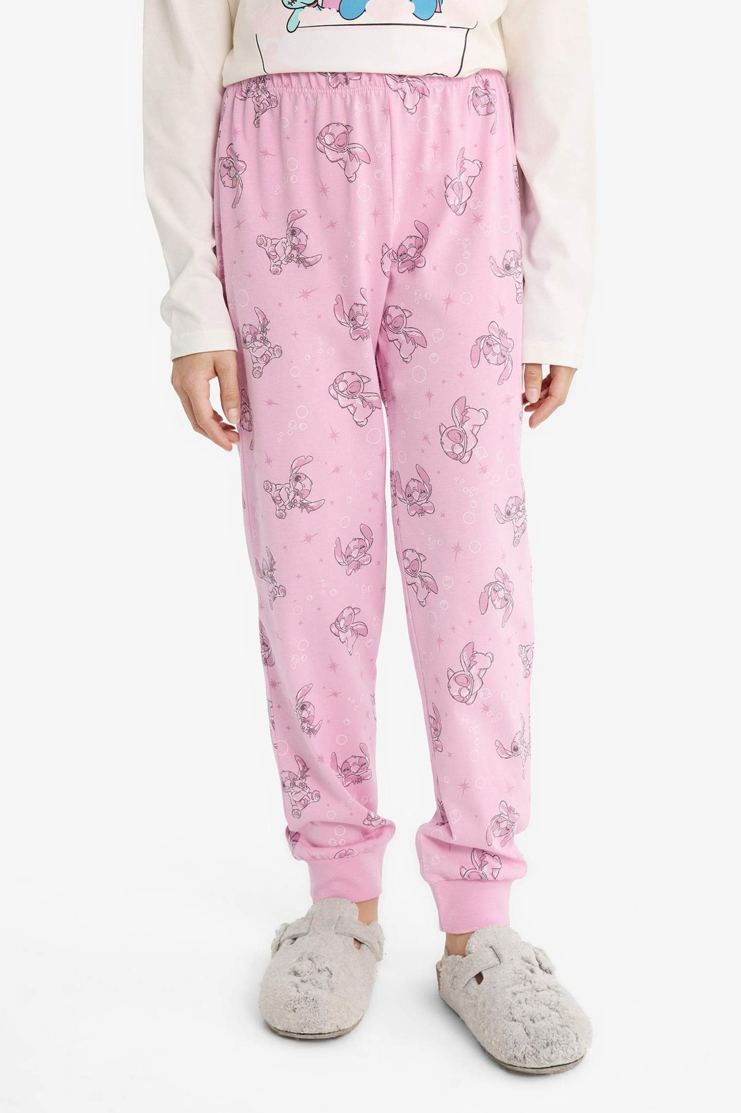 Kız Çocuk Disney Lilo & Stitch Pijama Takımı Uzun Kollu Üst Uzun Alt