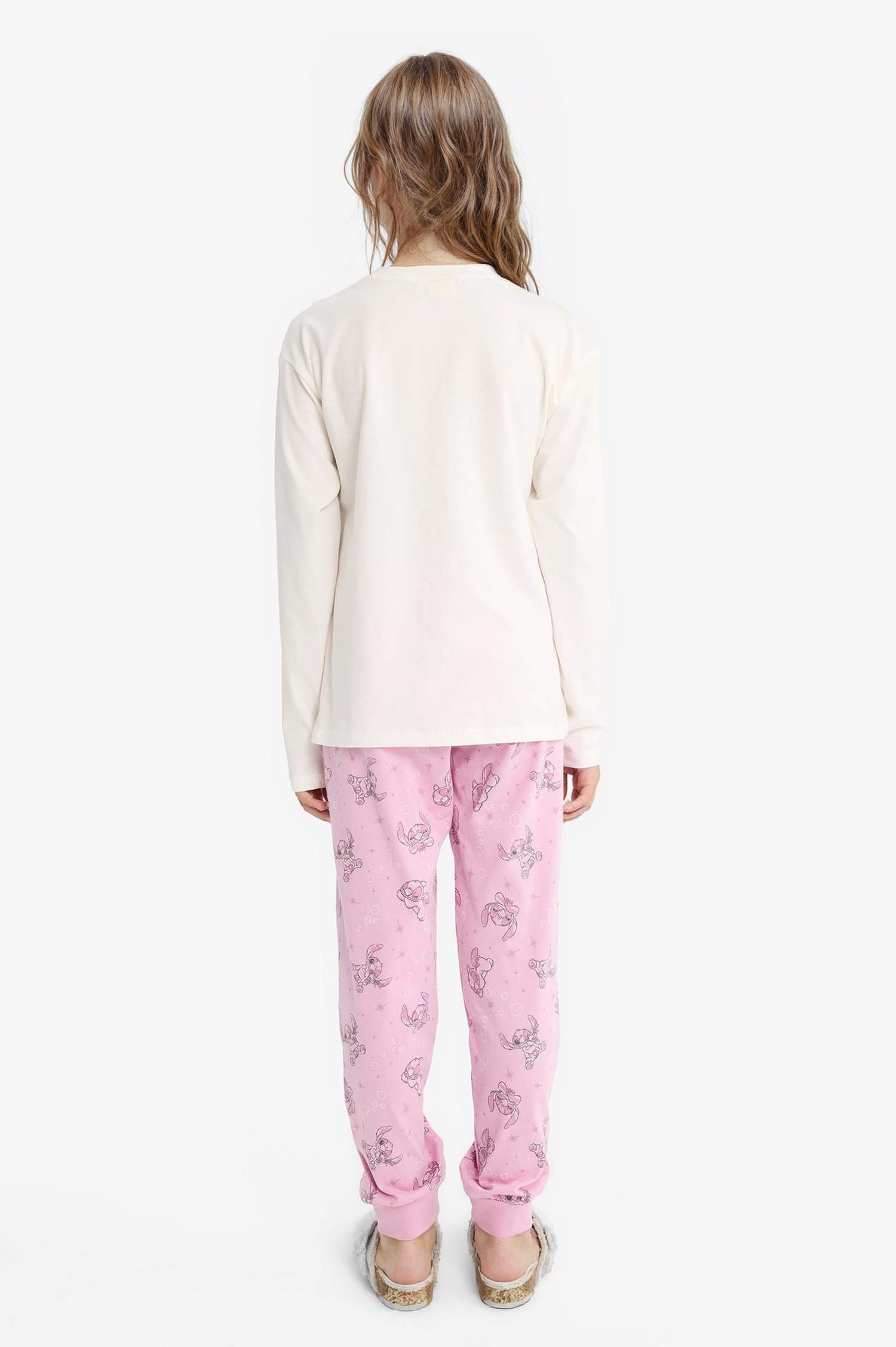 Kız Çocuk Disney Lilo & Stitch Pijama Takımı Uzun Kollu Üst Uzun Alt