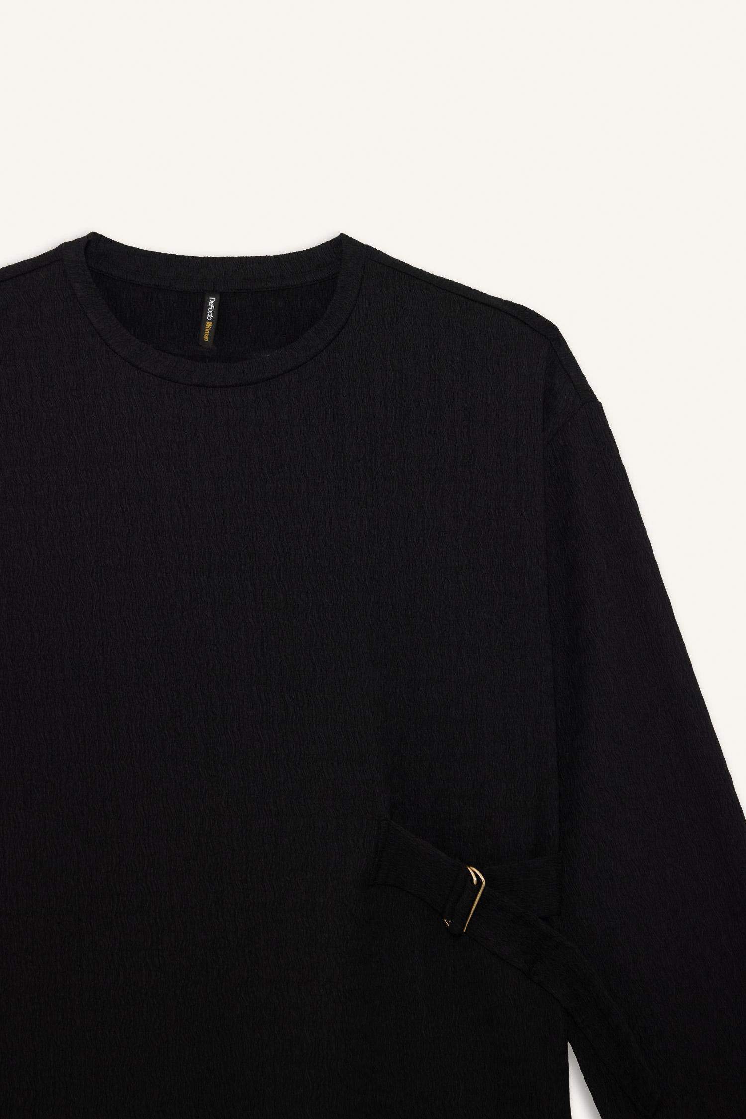 بلوز ردن طويل قصة مريحة بياخة مستديرة