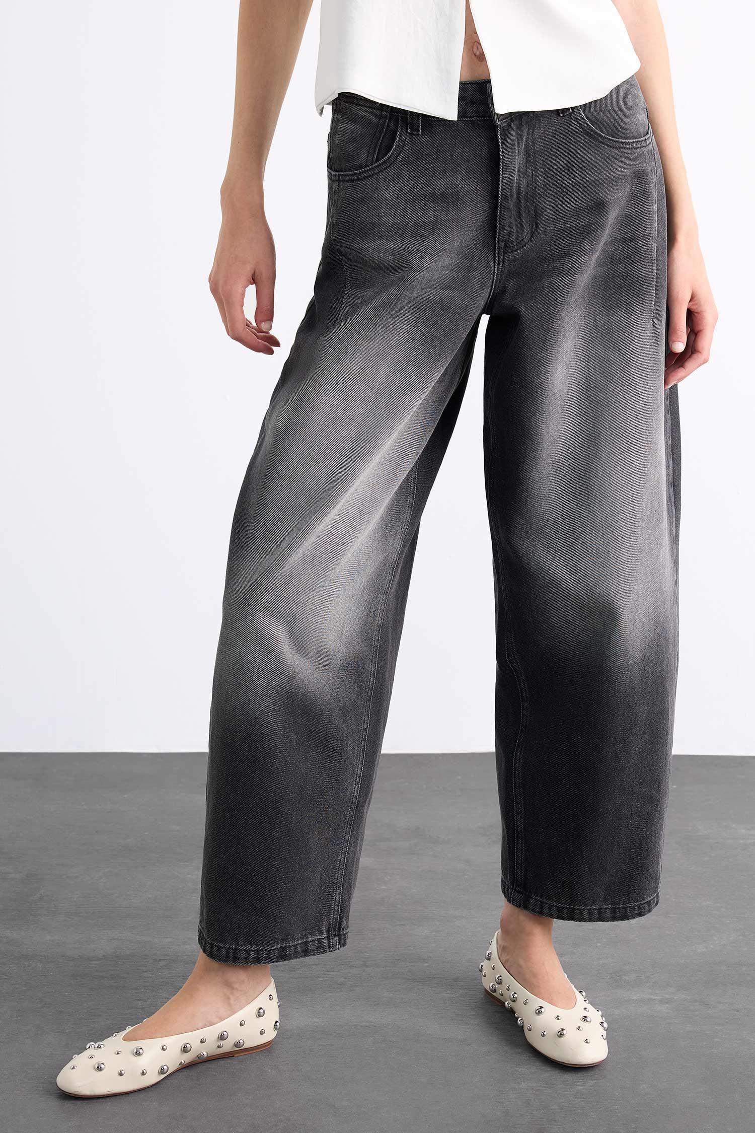 Wide Baggy Fit Yıkamalı Jean Pantolon