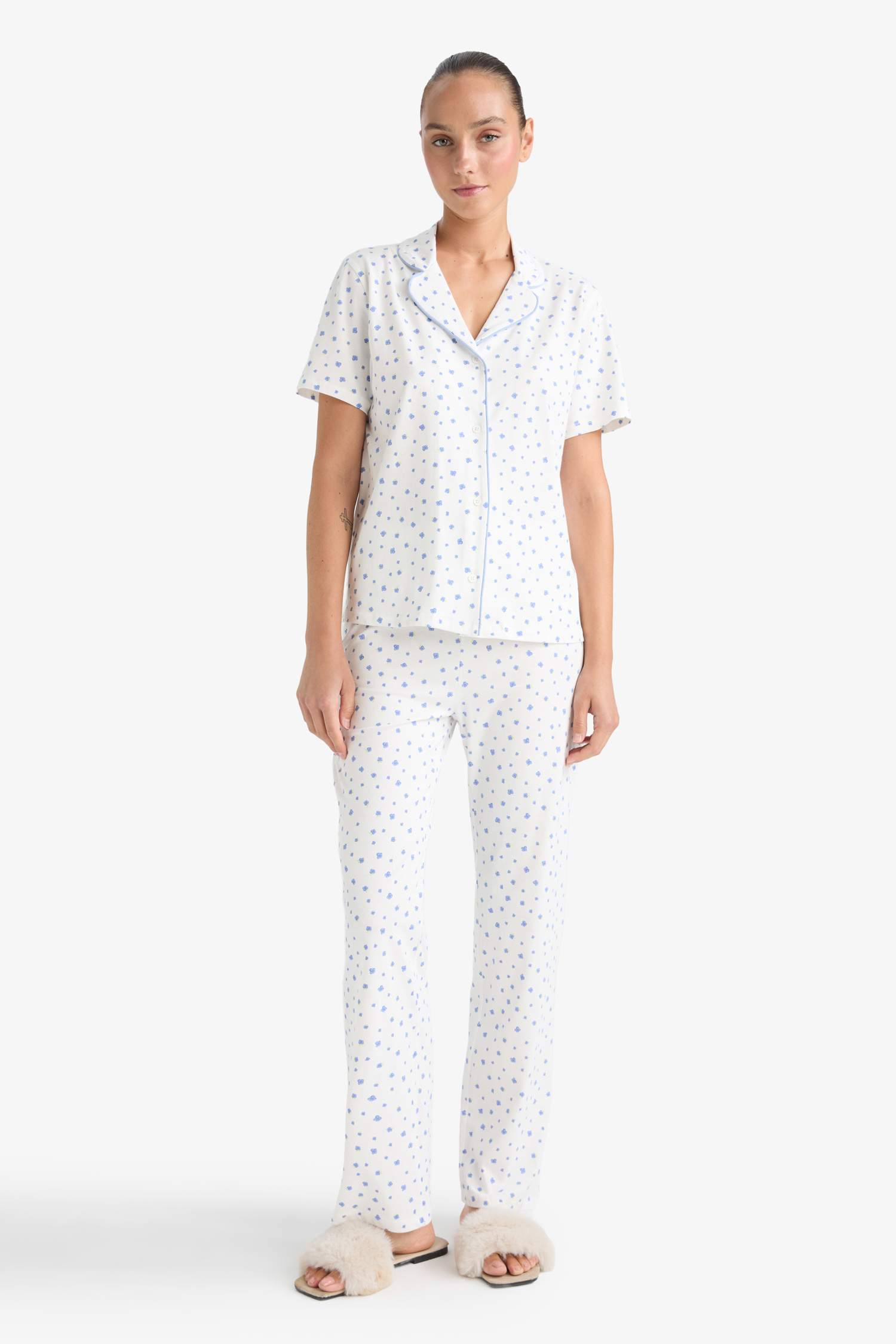 Pijama Takımı Regular Fit Desenli Kısa Kollu Üst Uzun Alt