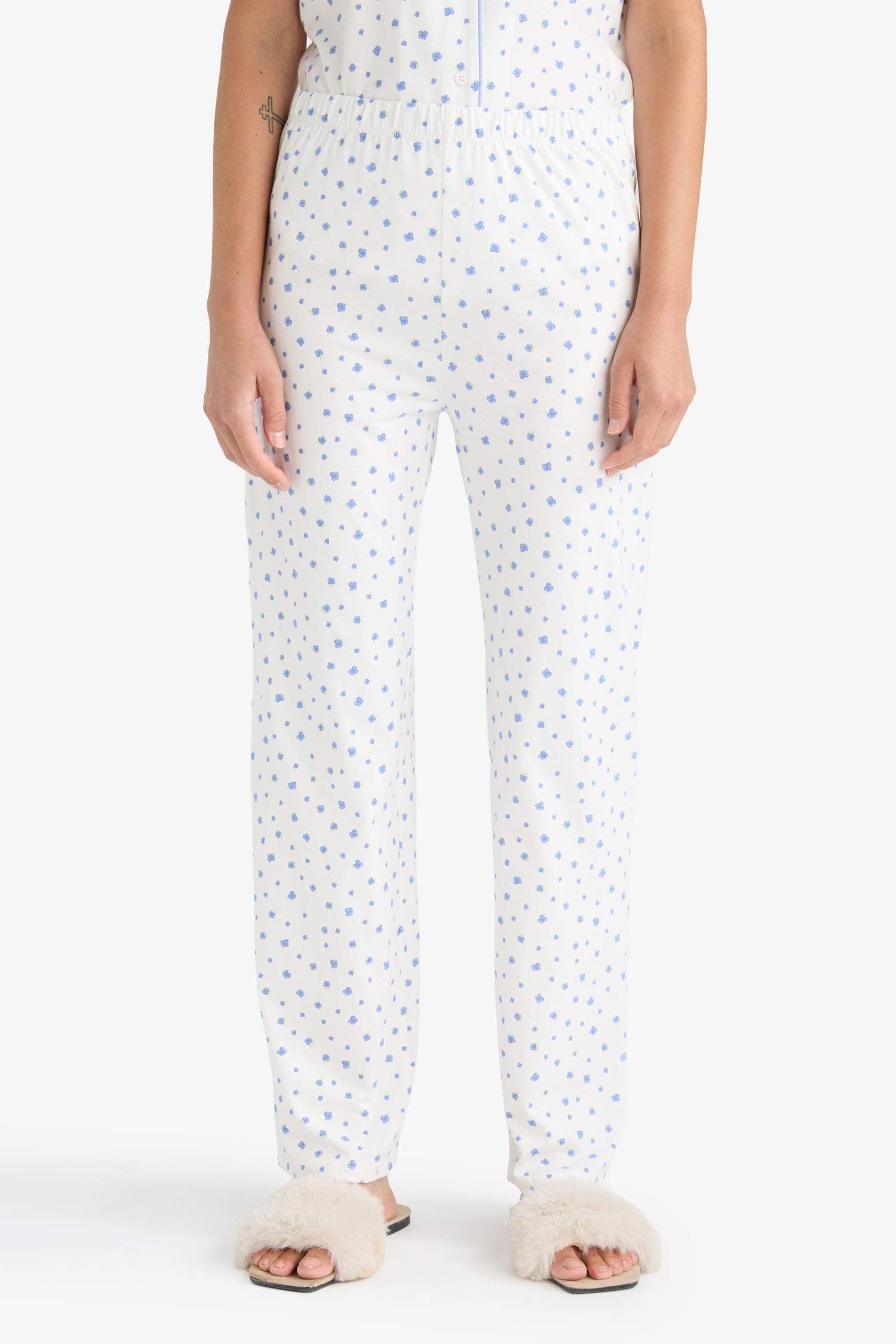 Pijama Takımı Regular Fit Desenli Kısa Kollu Üst Uzun Alt