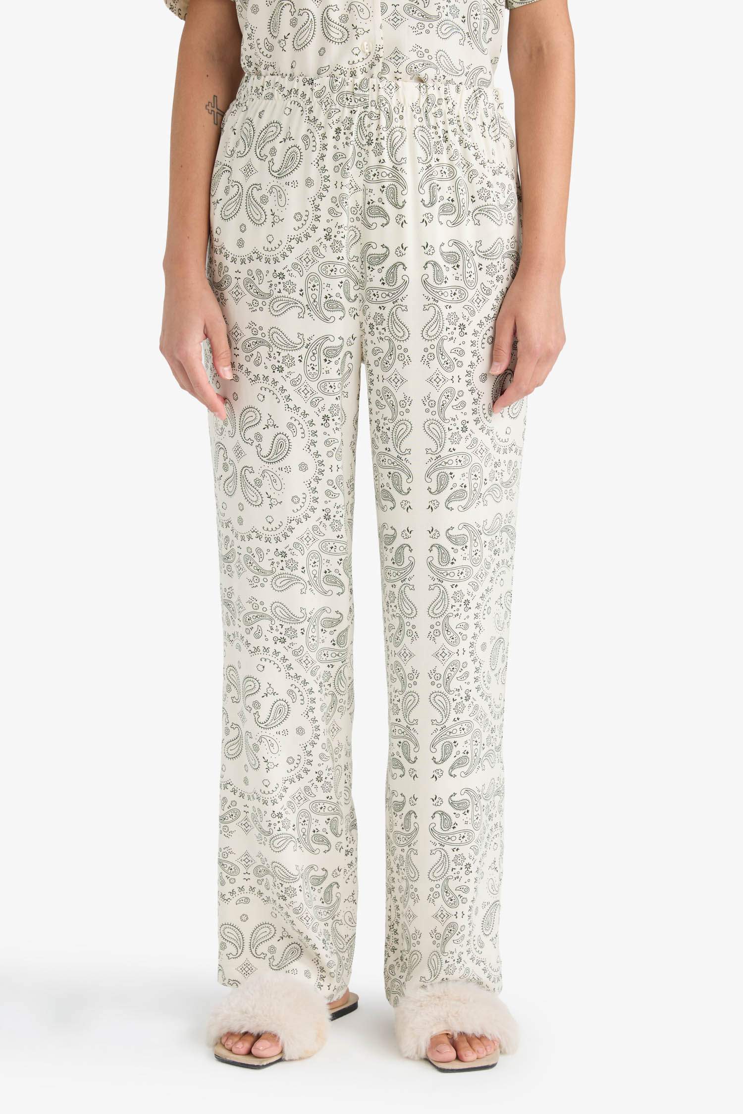 Fall in Love Regular Fit Viscose Top Bottom 2 Piece Pajama Set