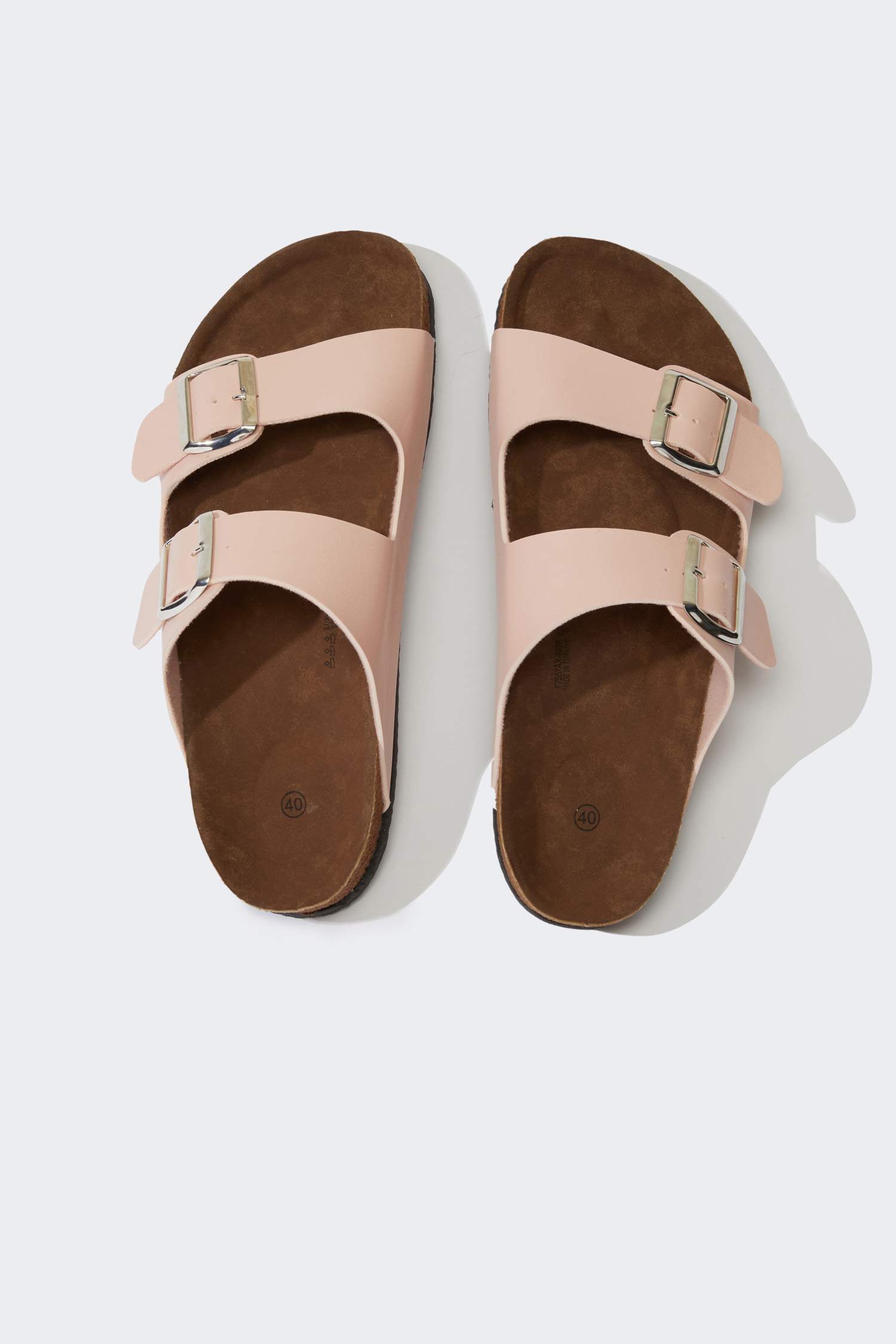 Woman Flat Sole Slippers