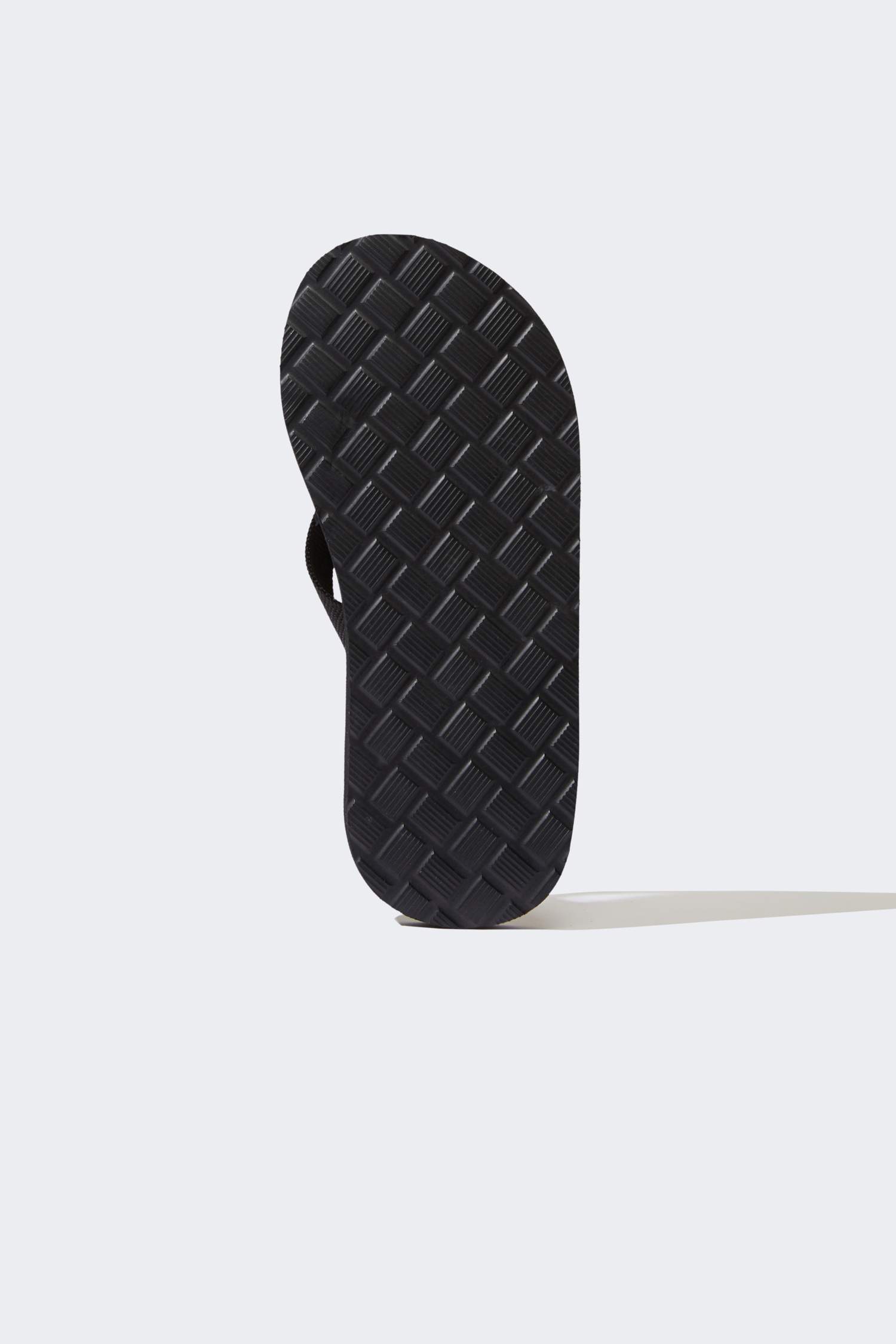 Kadın Düz Taban Parmak Arası Terlik