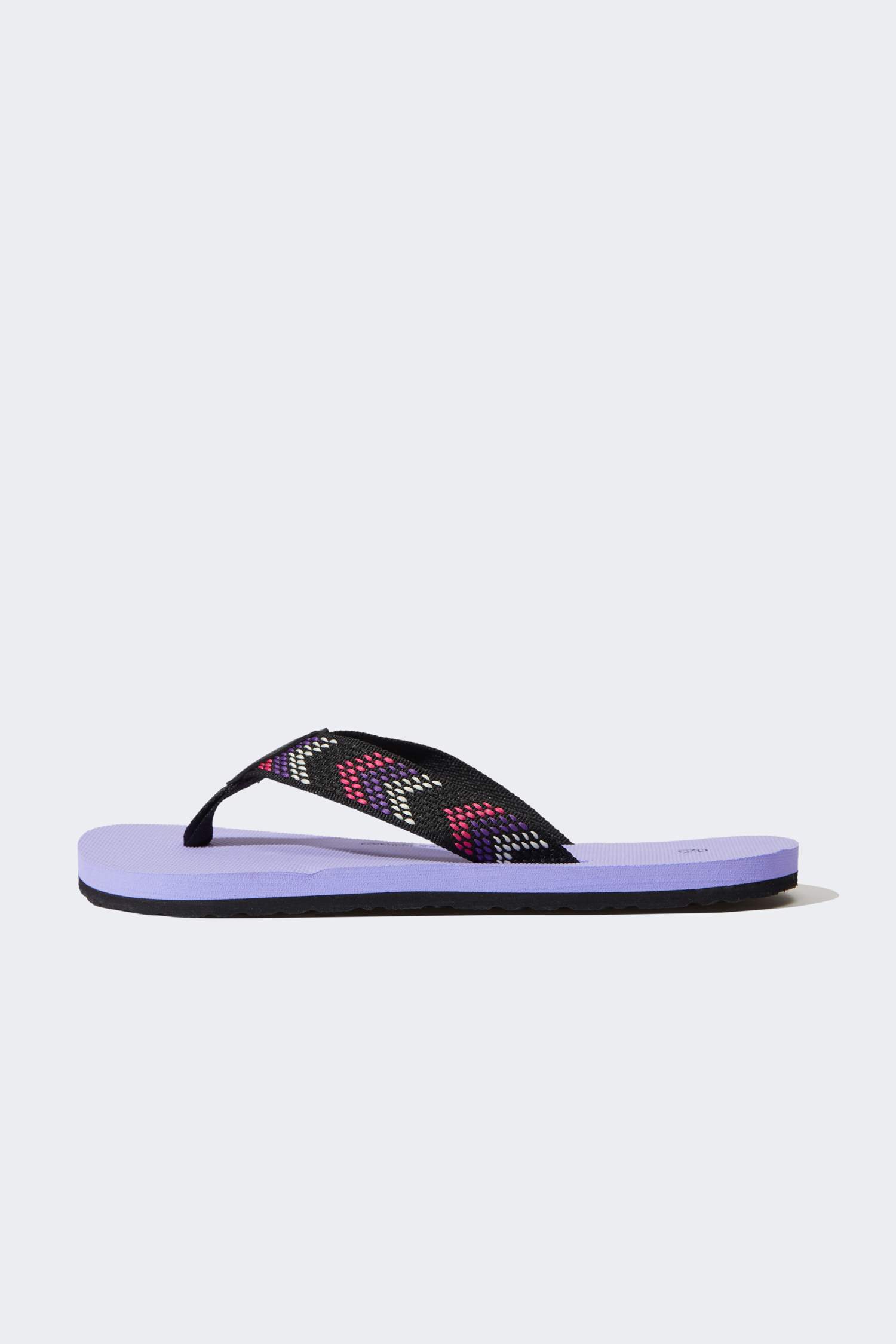 Kadın Düz Taban Parmak Arası Terlik