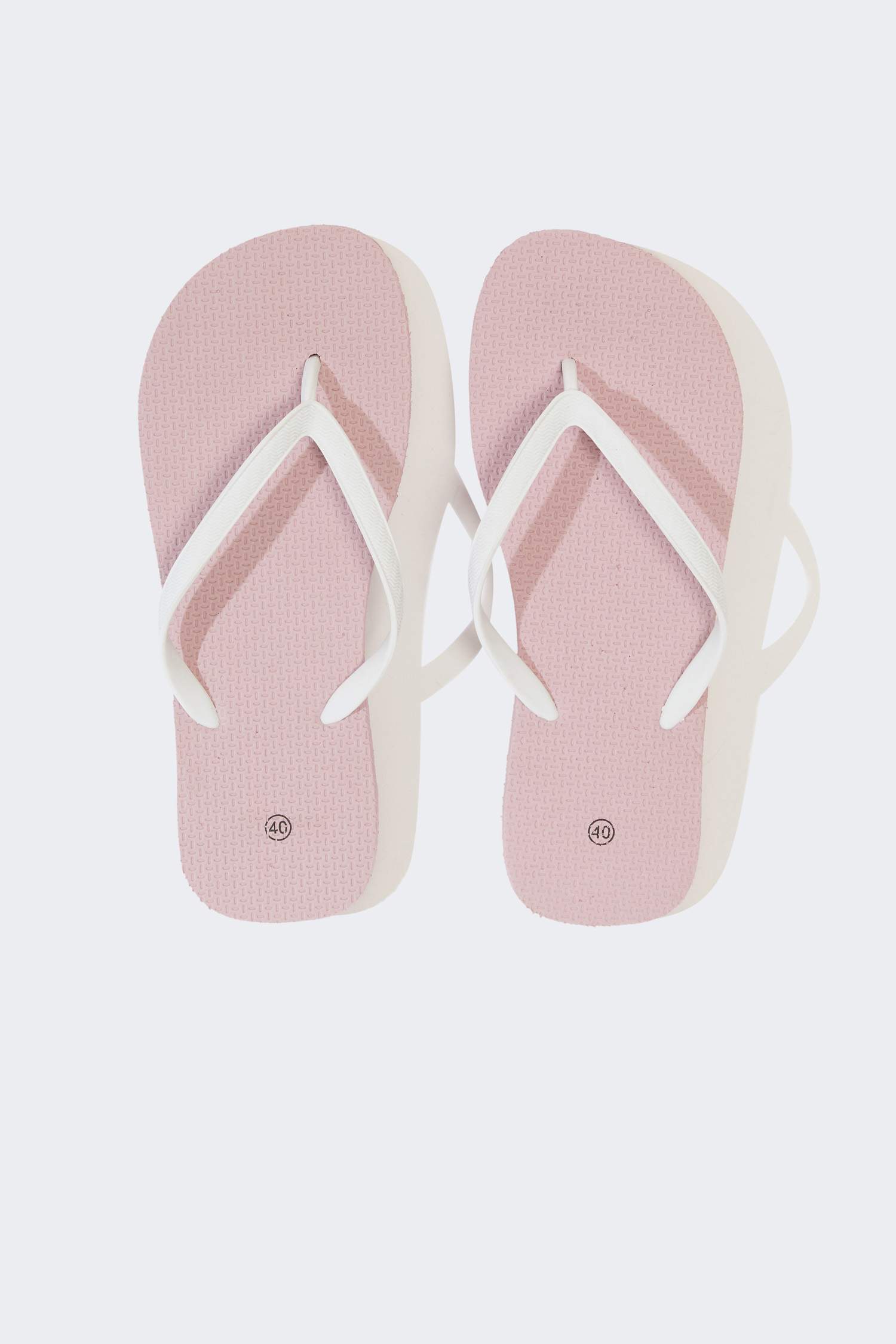 شبشب نسائي فليب فلوب بكعب مسطح