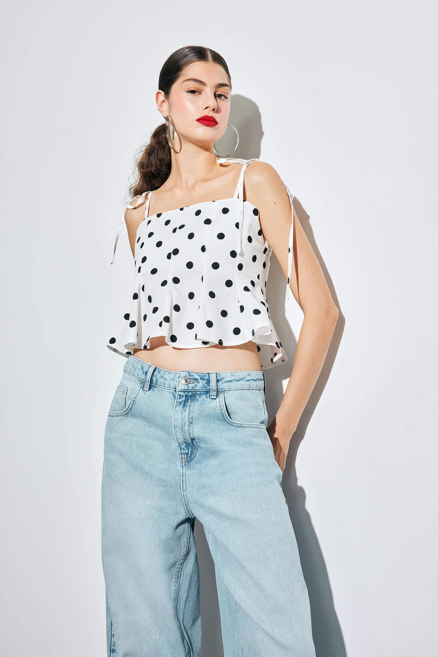 Slim Fit Polka Dot Sleeveless Blouse