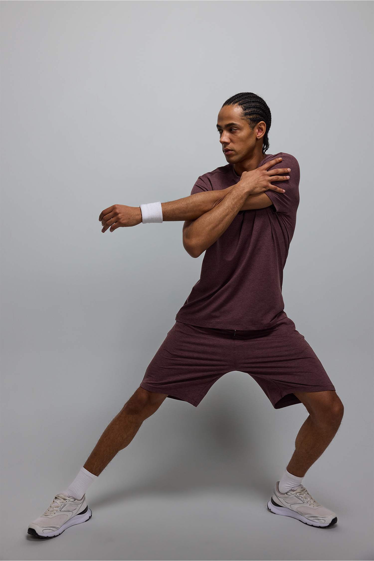 Standart Fıt Bisiklet Yaka Sporcu Kısa Kollu Tişört